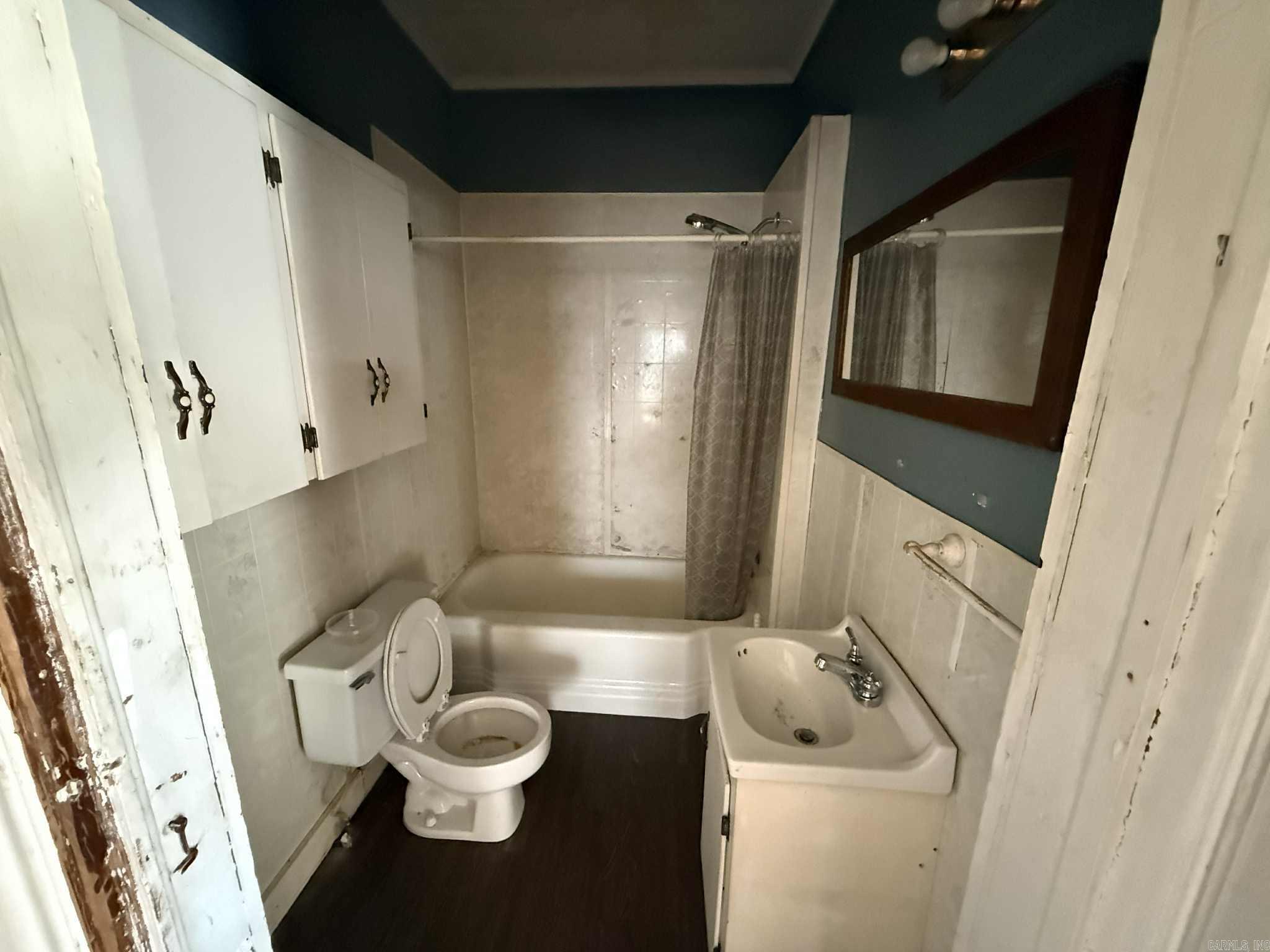 278 E Prairie St  De Valls Bluff, AR