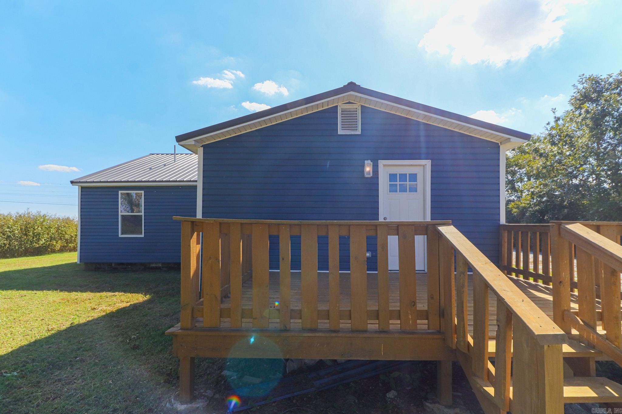 587 E Matthews  Brookland, AR