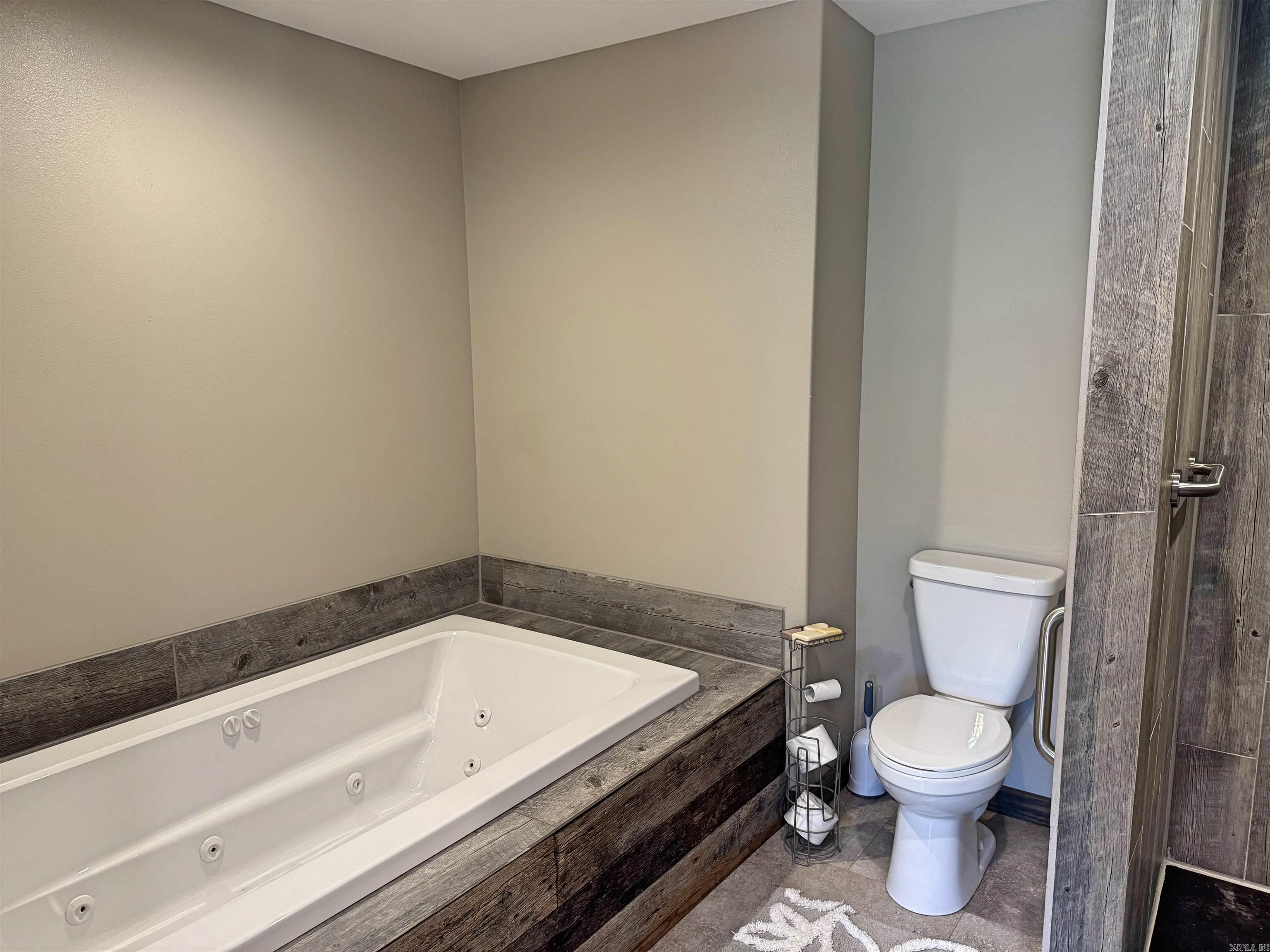 508 Harding Blvd Mountain View, AR 72560