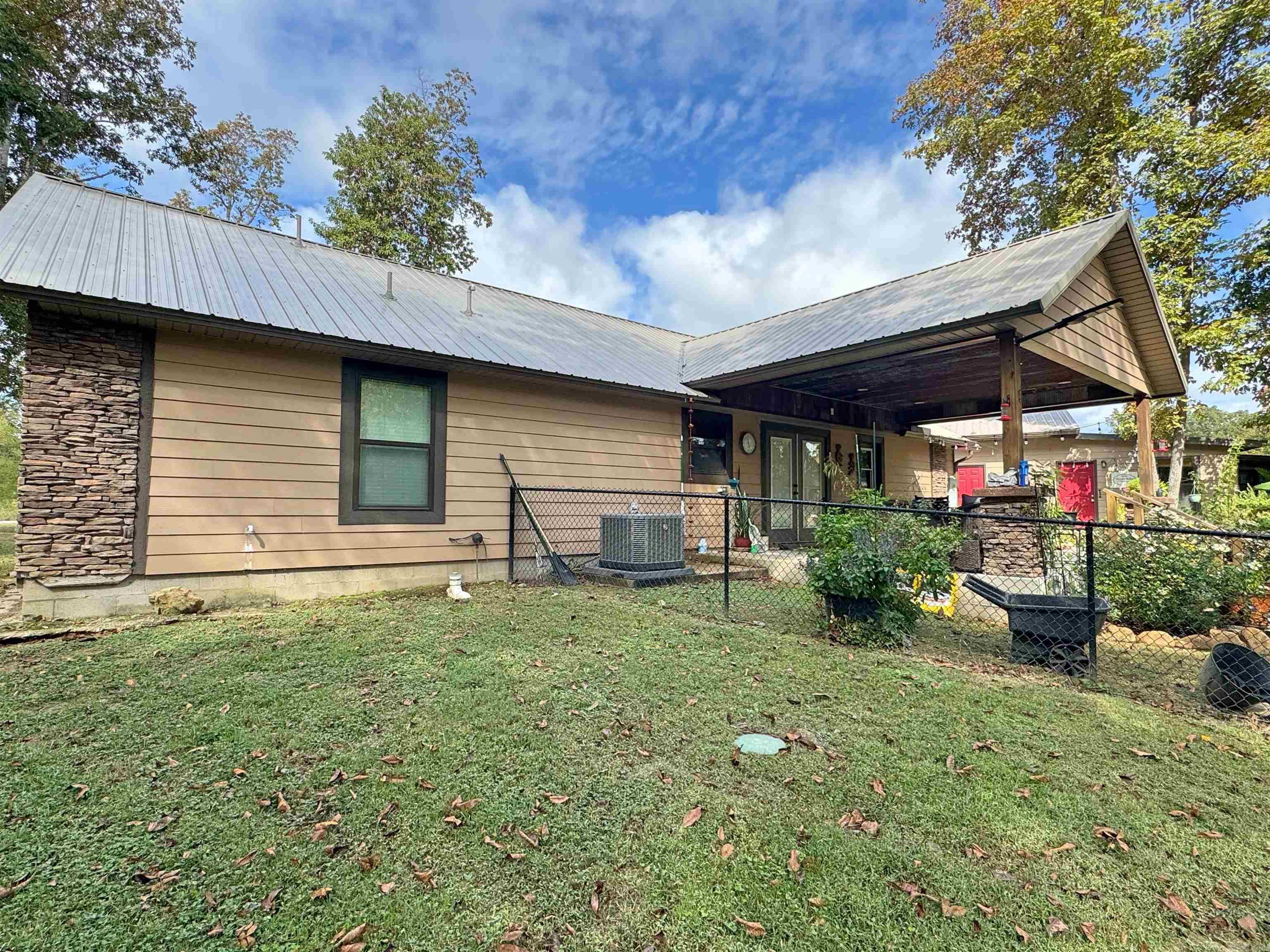 508 Harding Blvd Mountain View, AR 72560