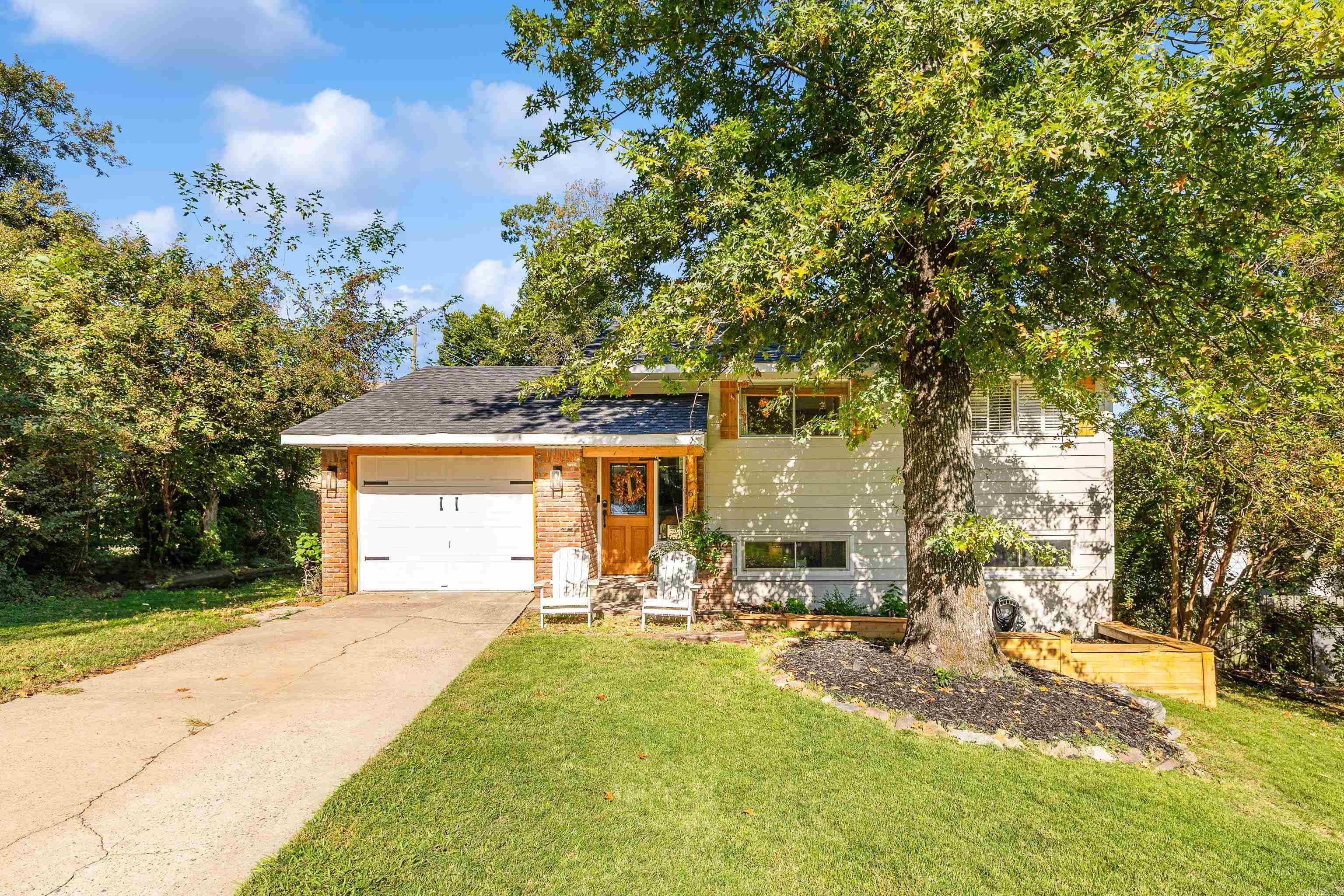 6 White Oak  Little Rock, AR