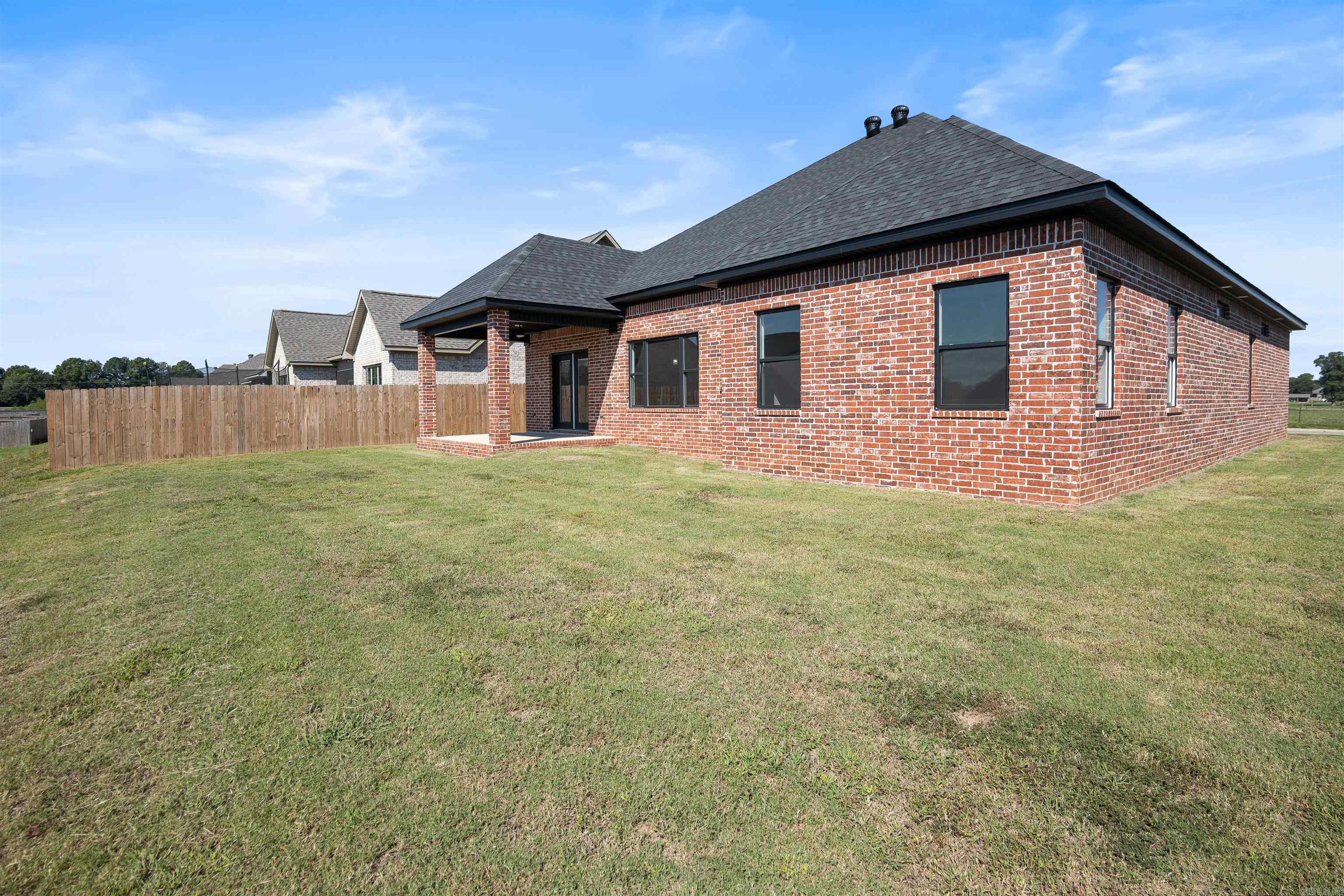 126 Hidden Creek Dr  Brookland, AR