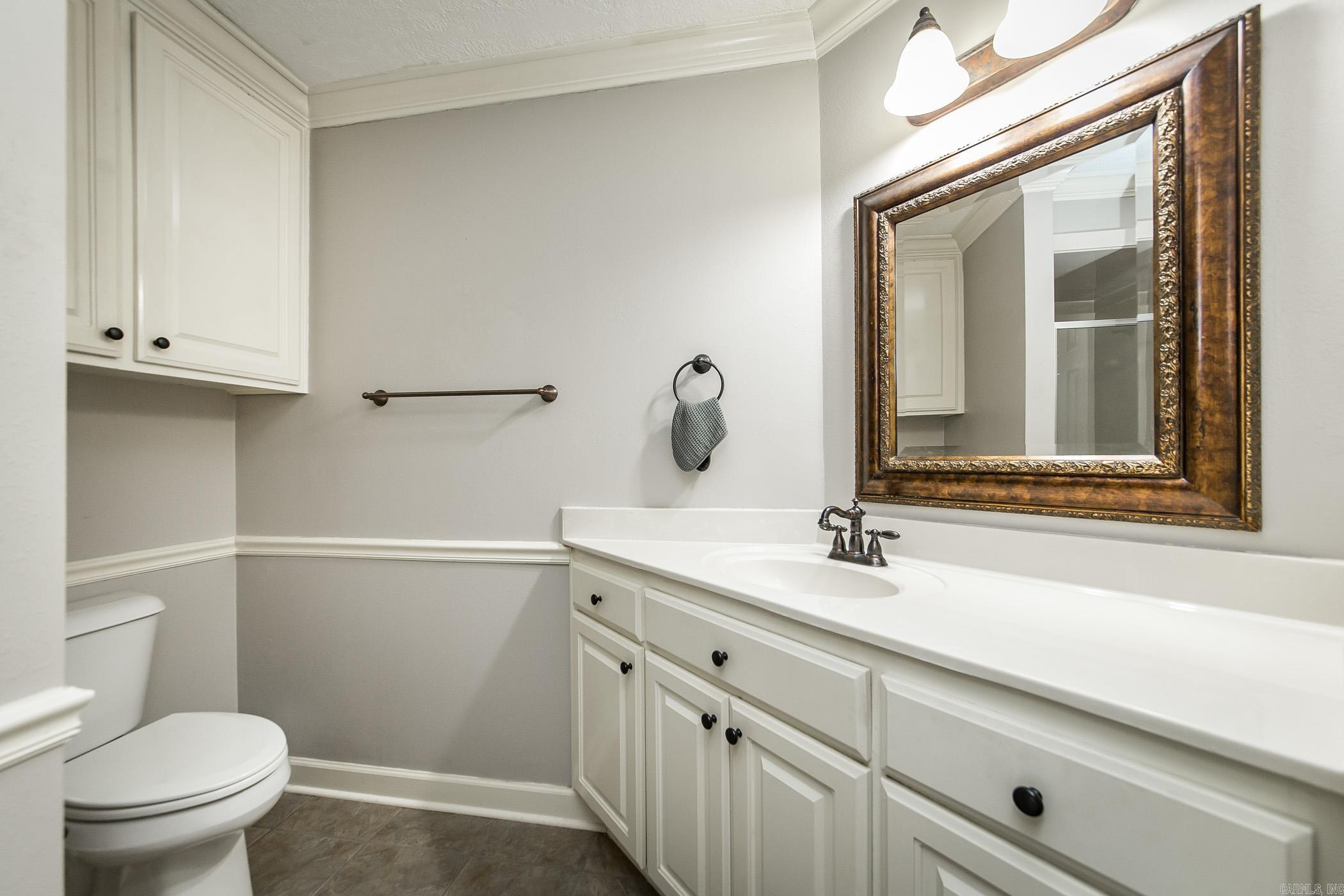 106 Set  Fairfield Bay, AR