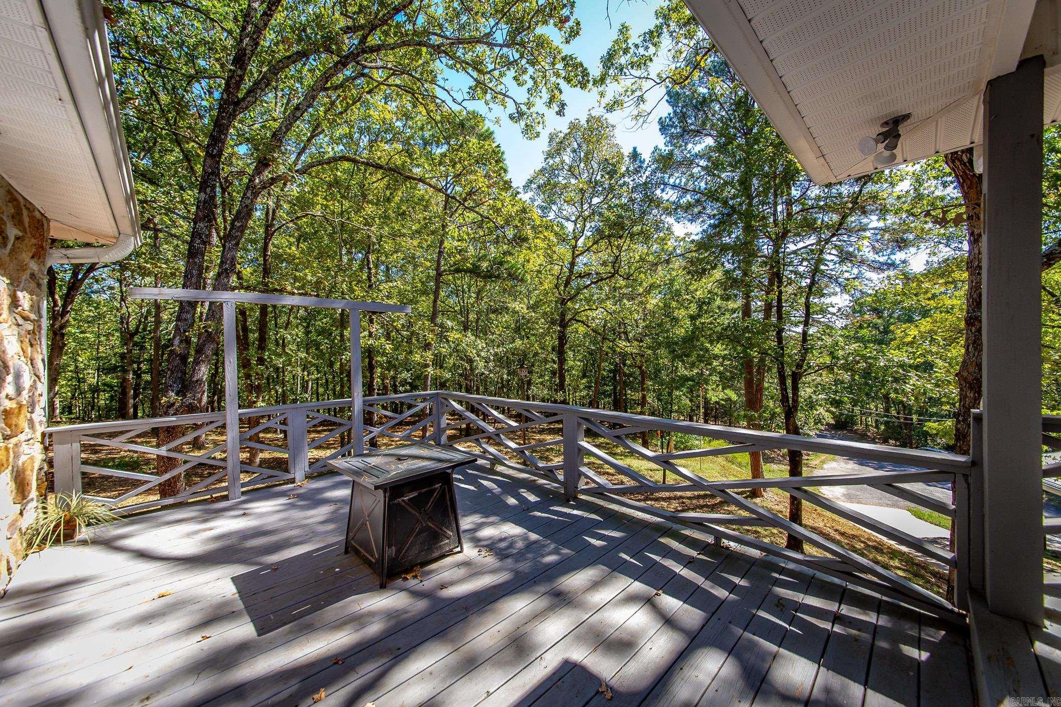 106 Set  Fairfield Bay, AR