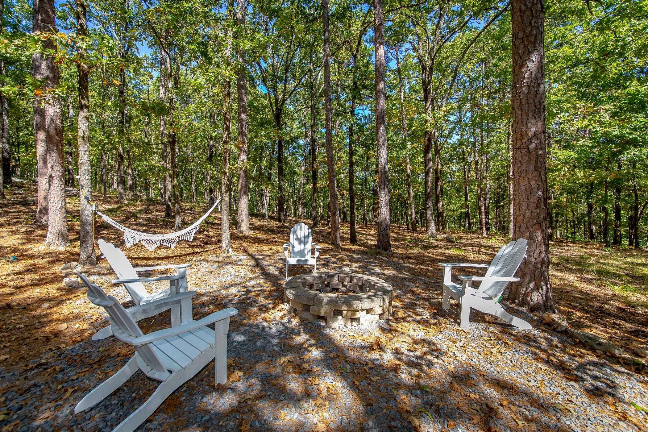 106 Set  Fairfield Bay, AR