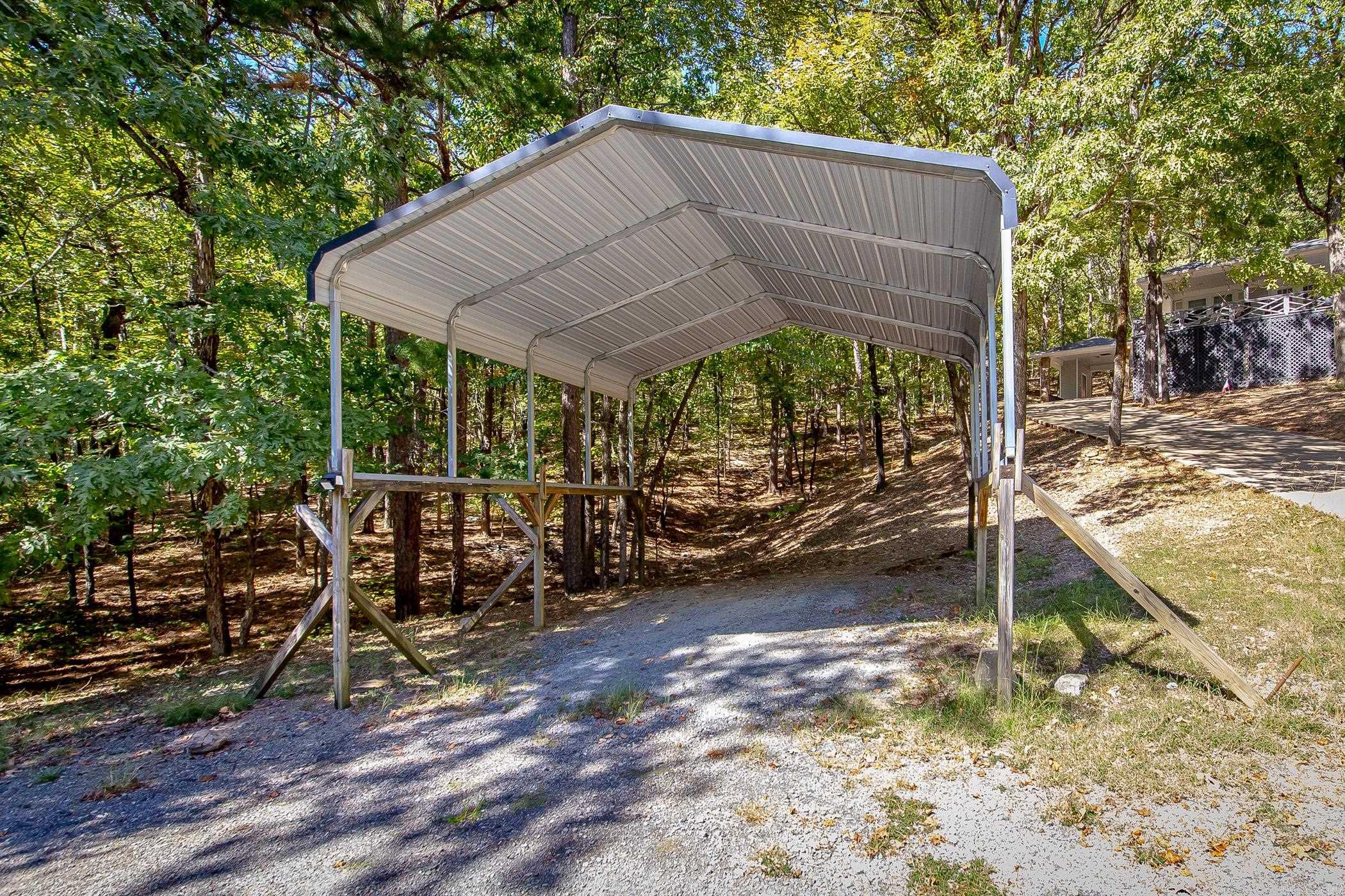 106 Set  Fairfield Bay, AR