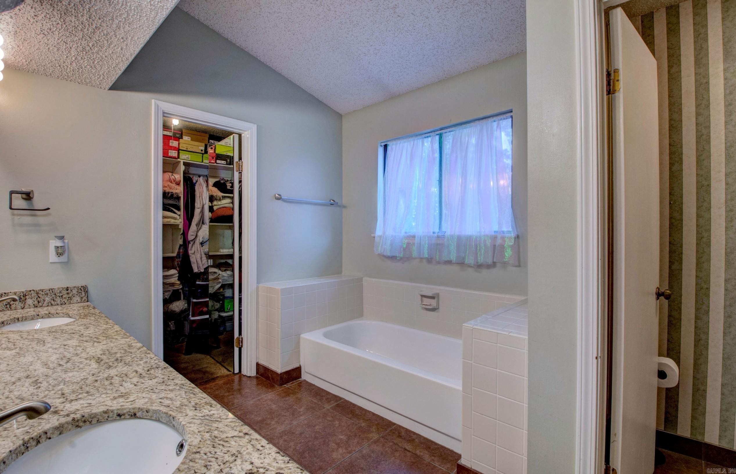 29 Lendl  Little Rock, AR