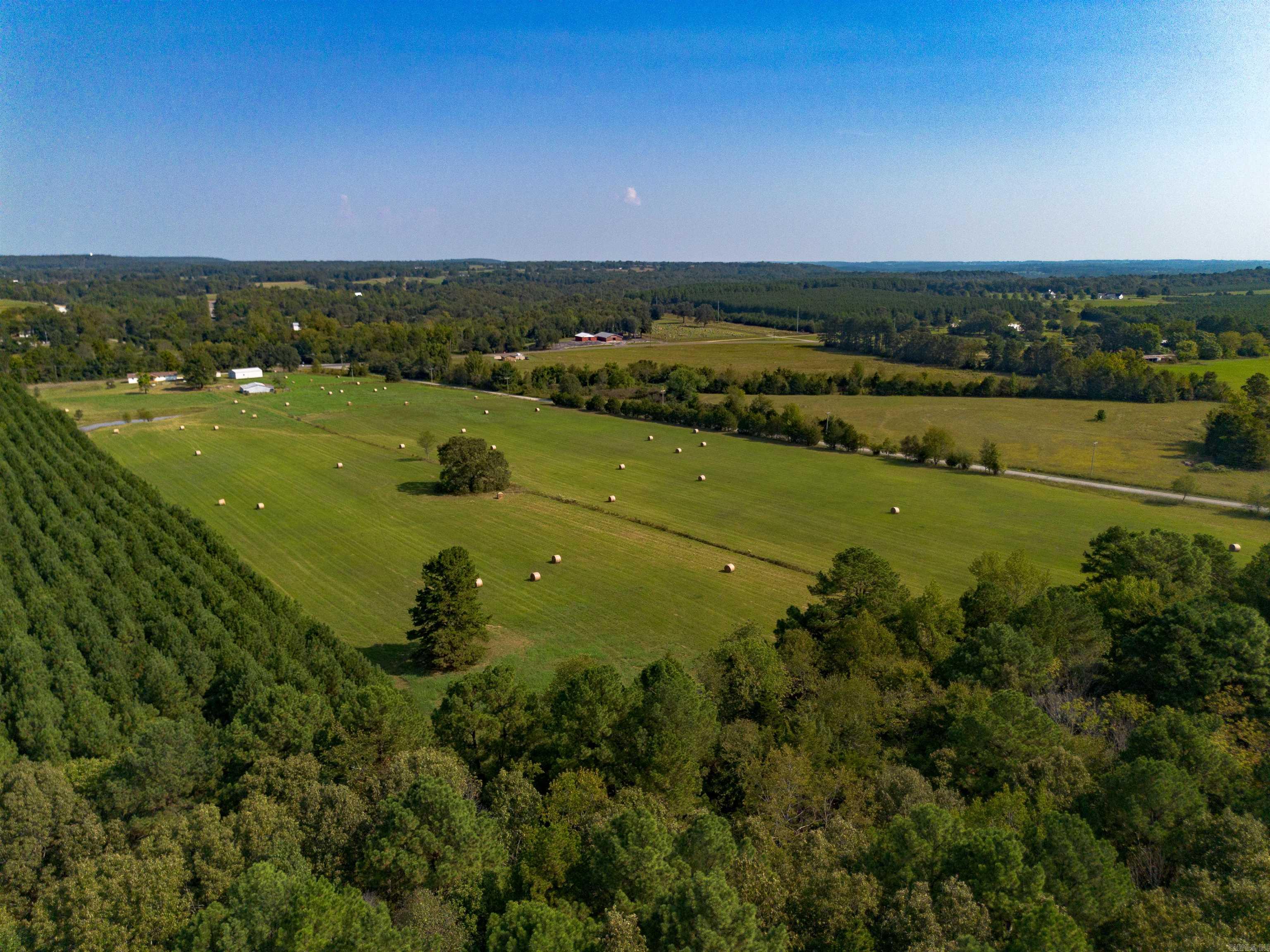 272 Hwy. 31  Romance, AR