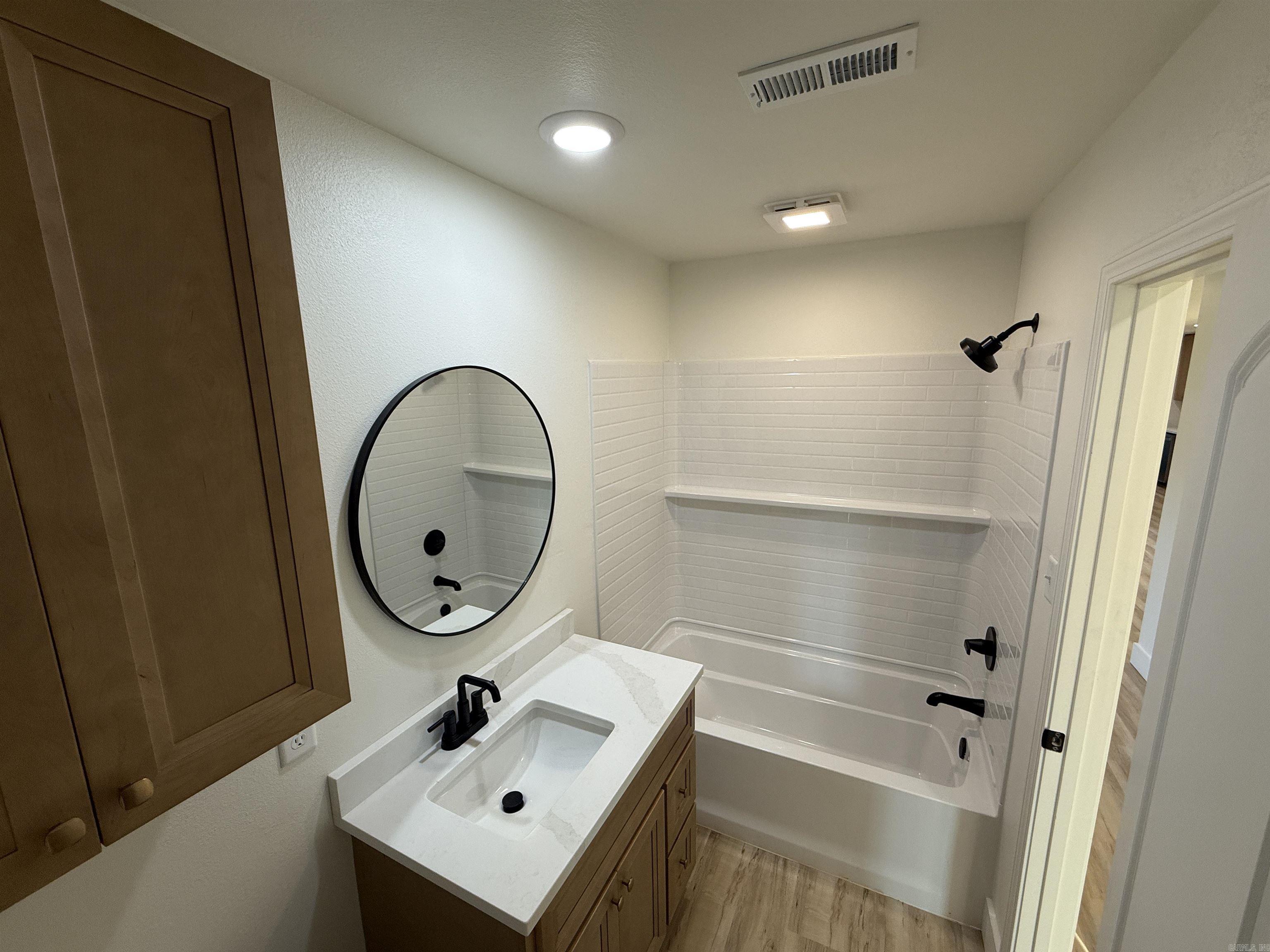 272 Hwy. 31  Romance, AR