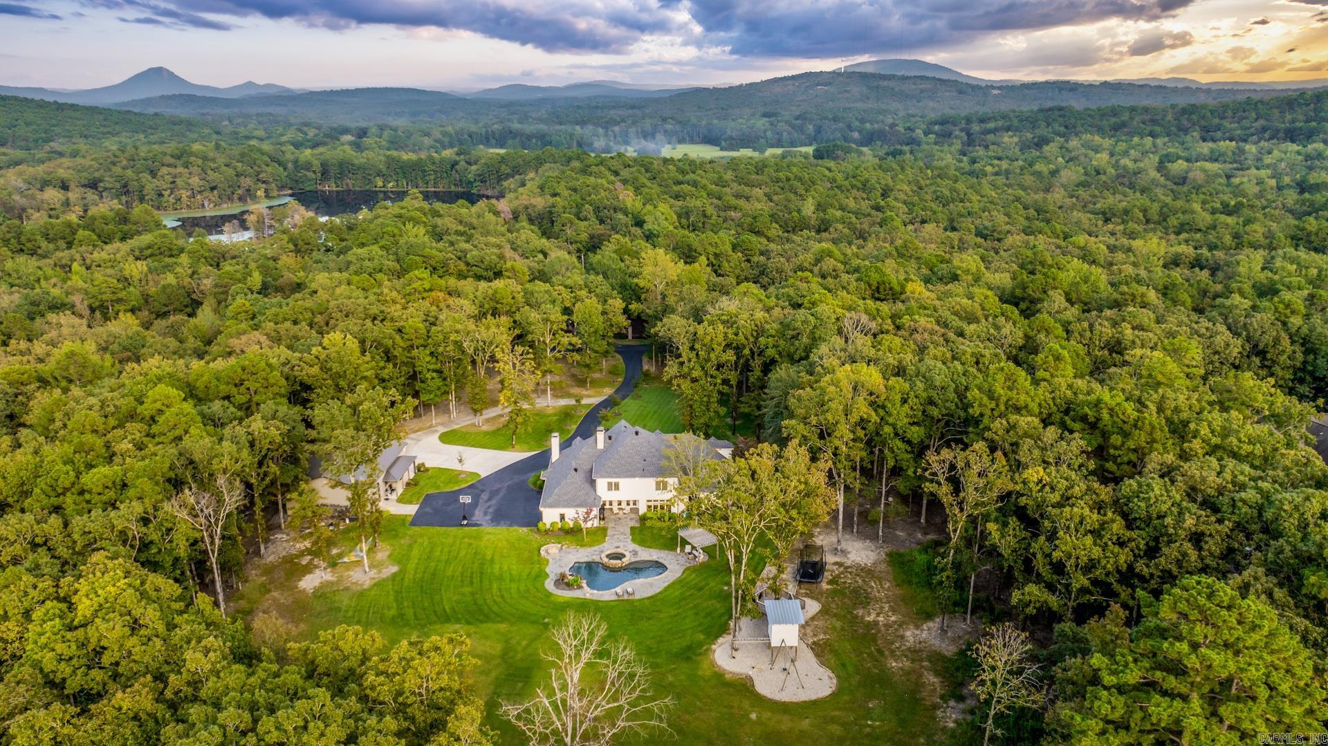 21 Somersett  Roland, AR