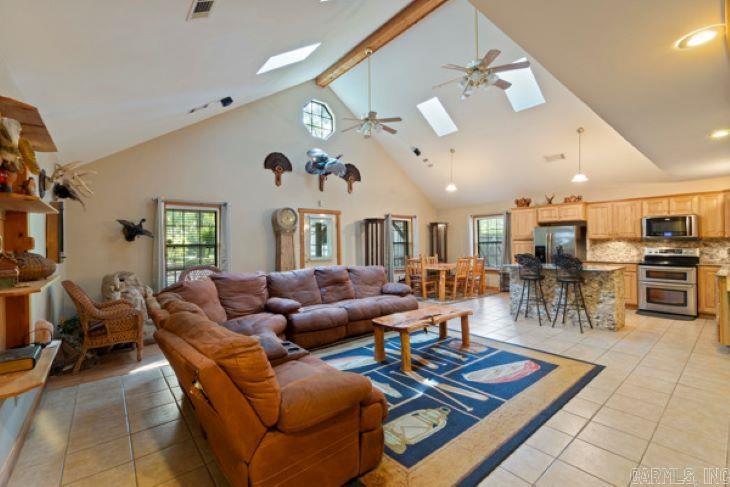 176 River Mist Drive Pangburn, AR 72143