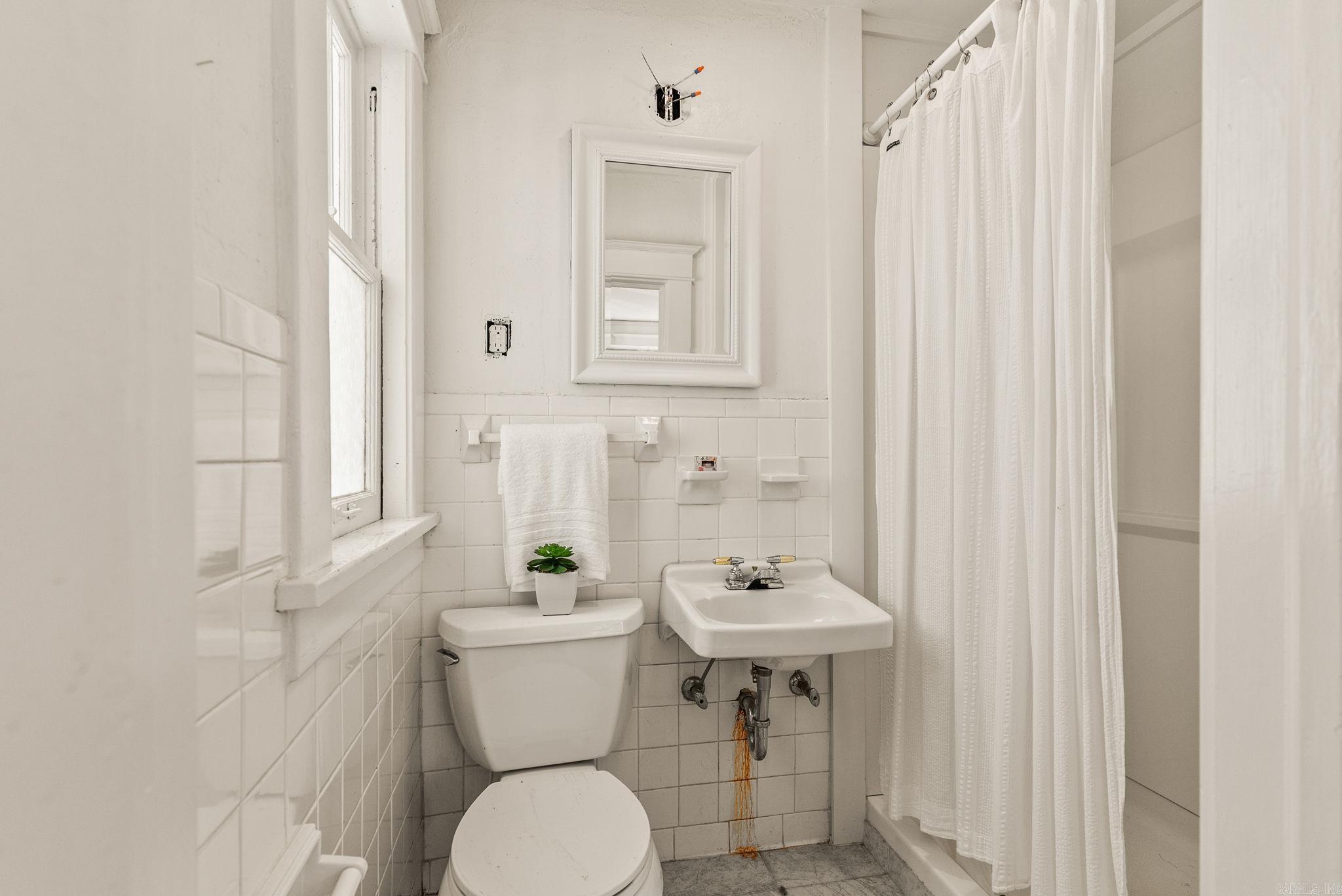 203 Midland Street Little Rock, AR 72205