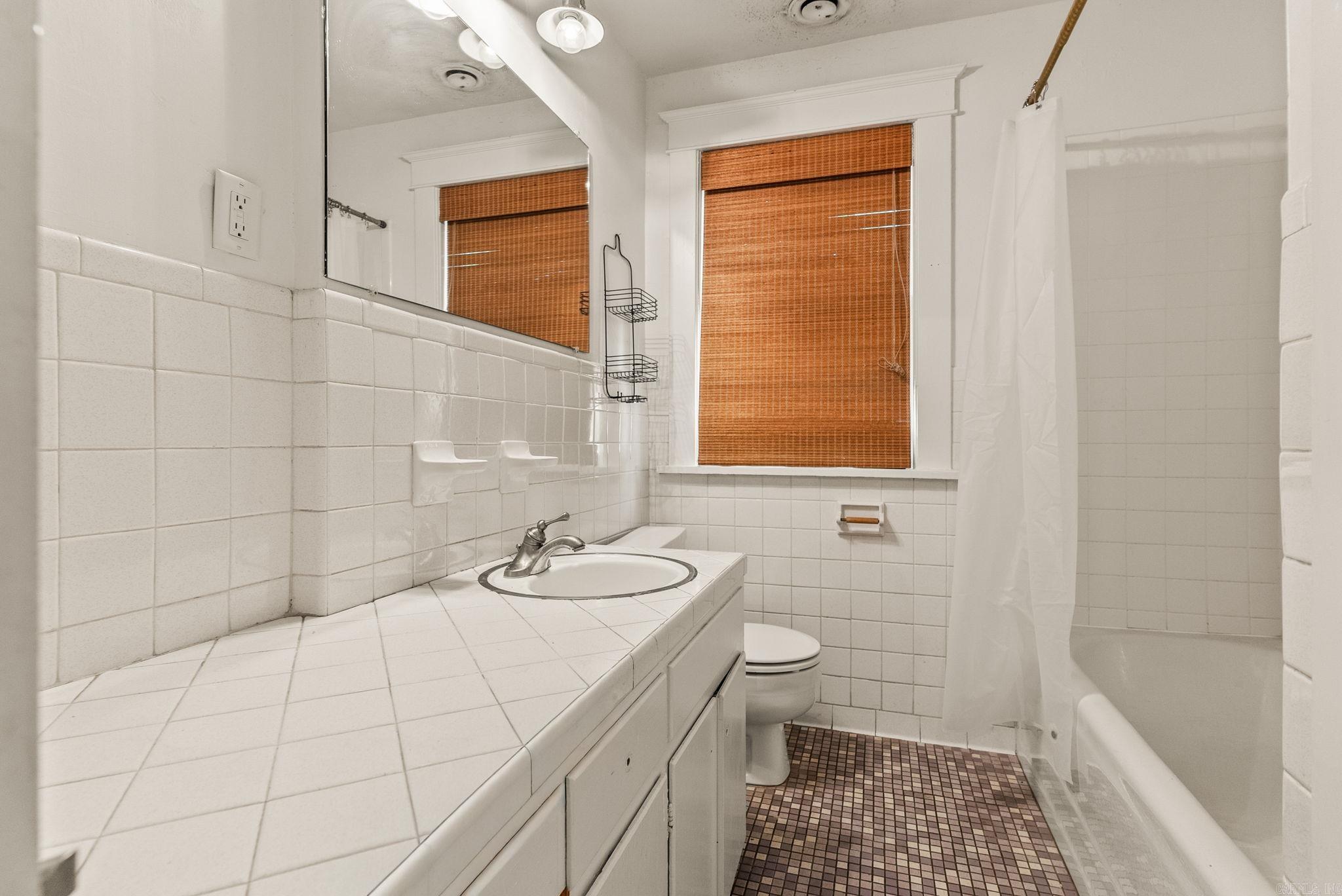 203 Midland Street Little Rock, AR 72205