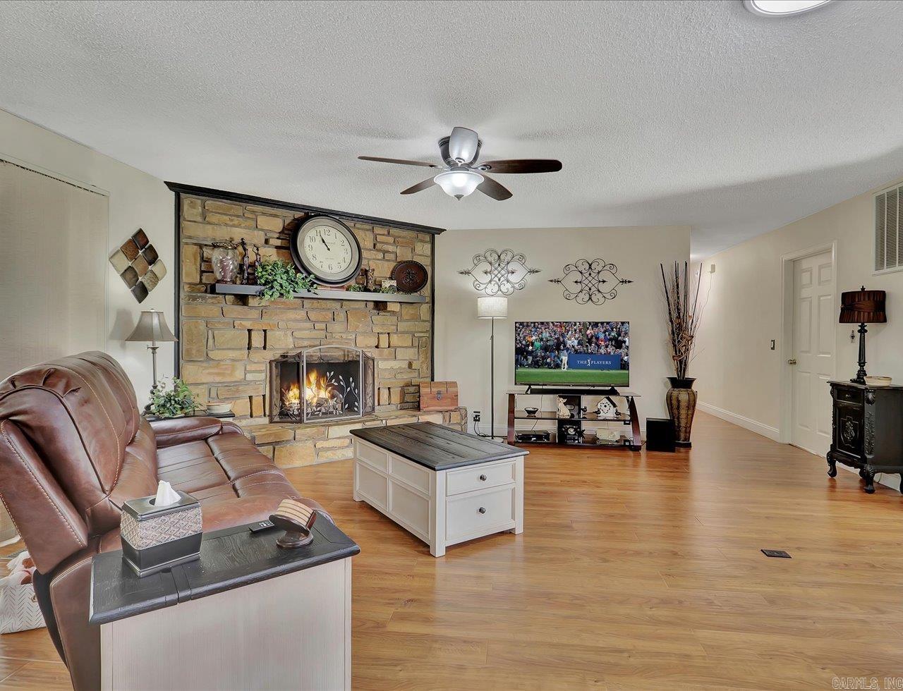 80 Almazan  Hot Springs Village, AR