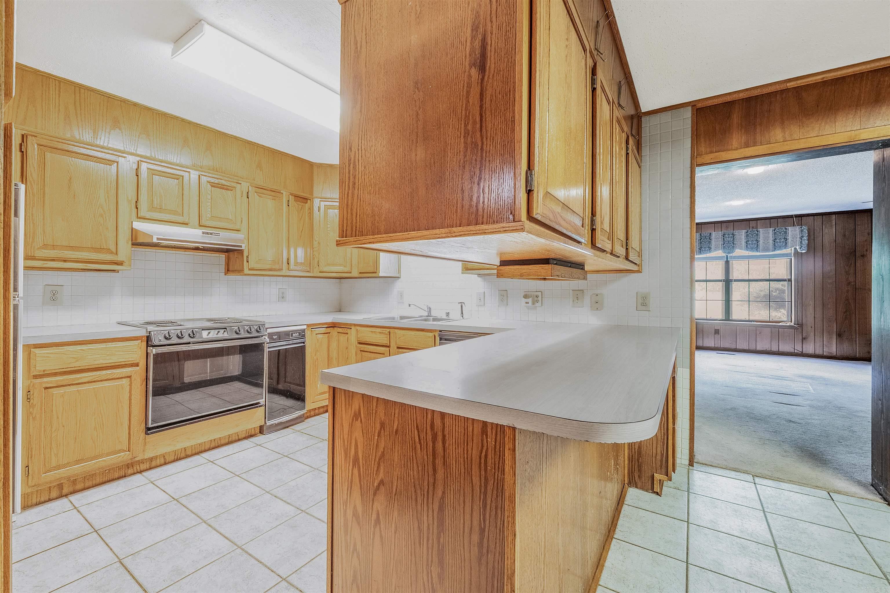 604 E Beverly Ave Sherwood, AR 72120