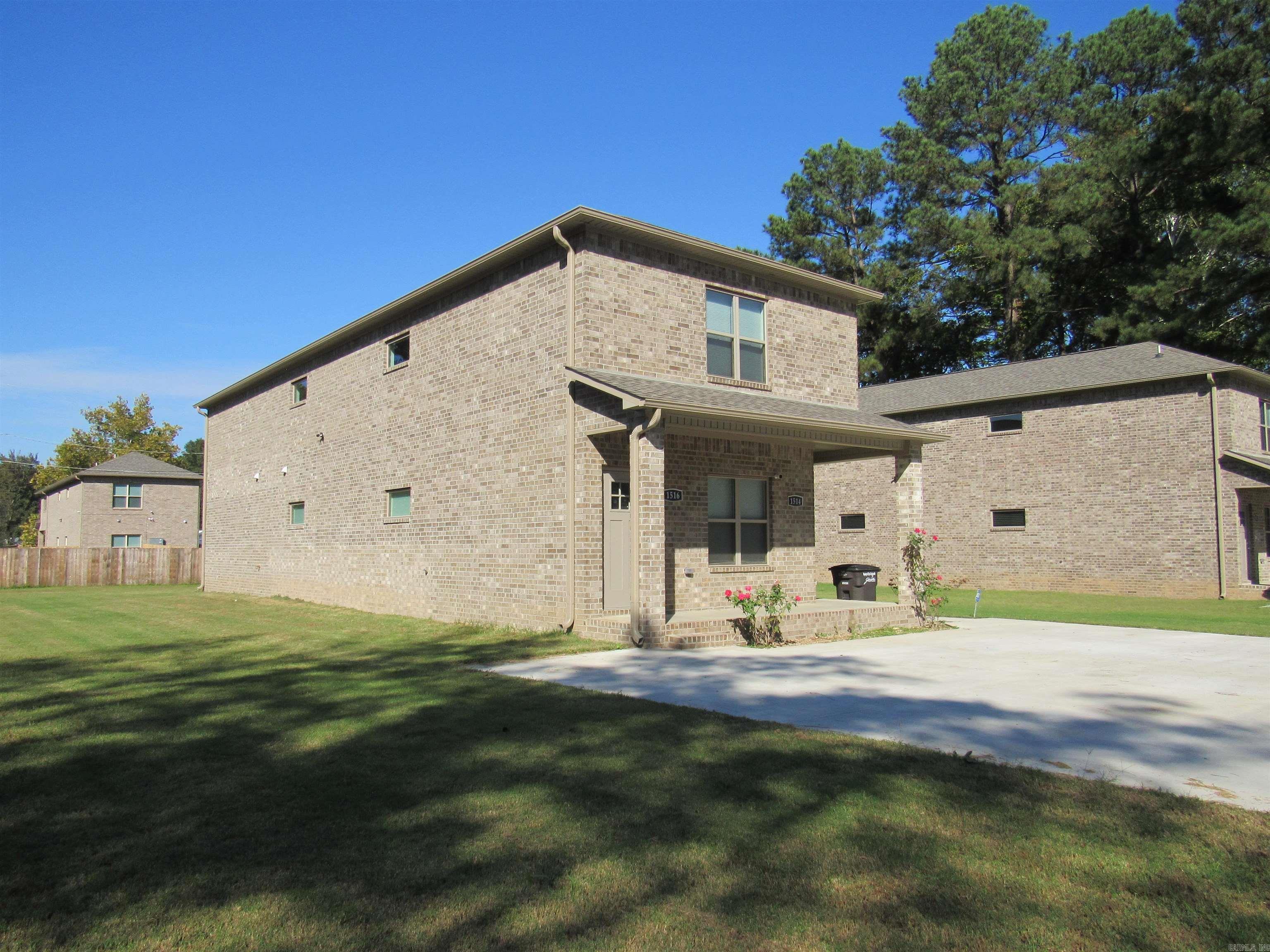 1516 S bailey  Jacksonville, AR