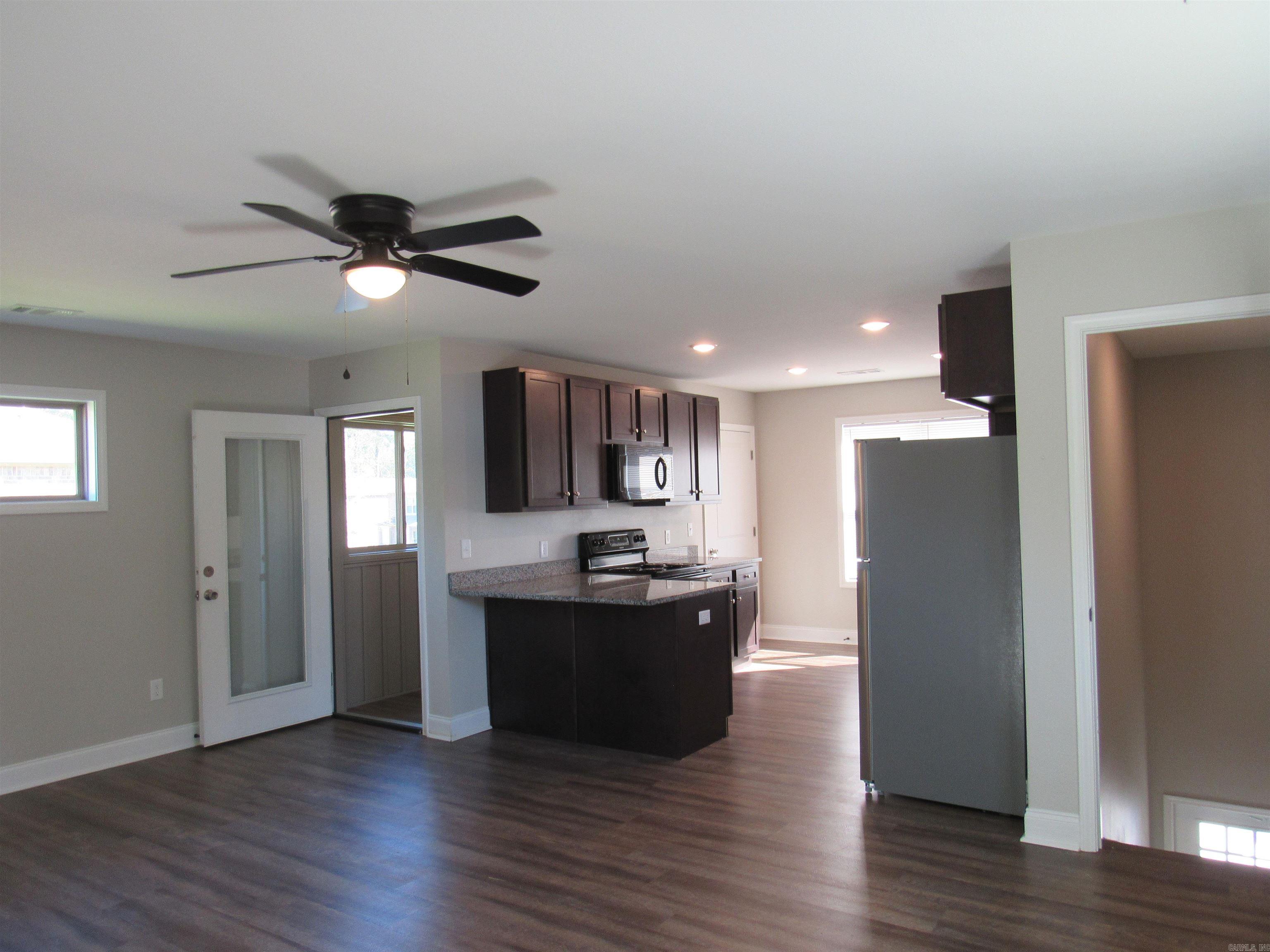 1516 S bailey  Jacksonville, AR