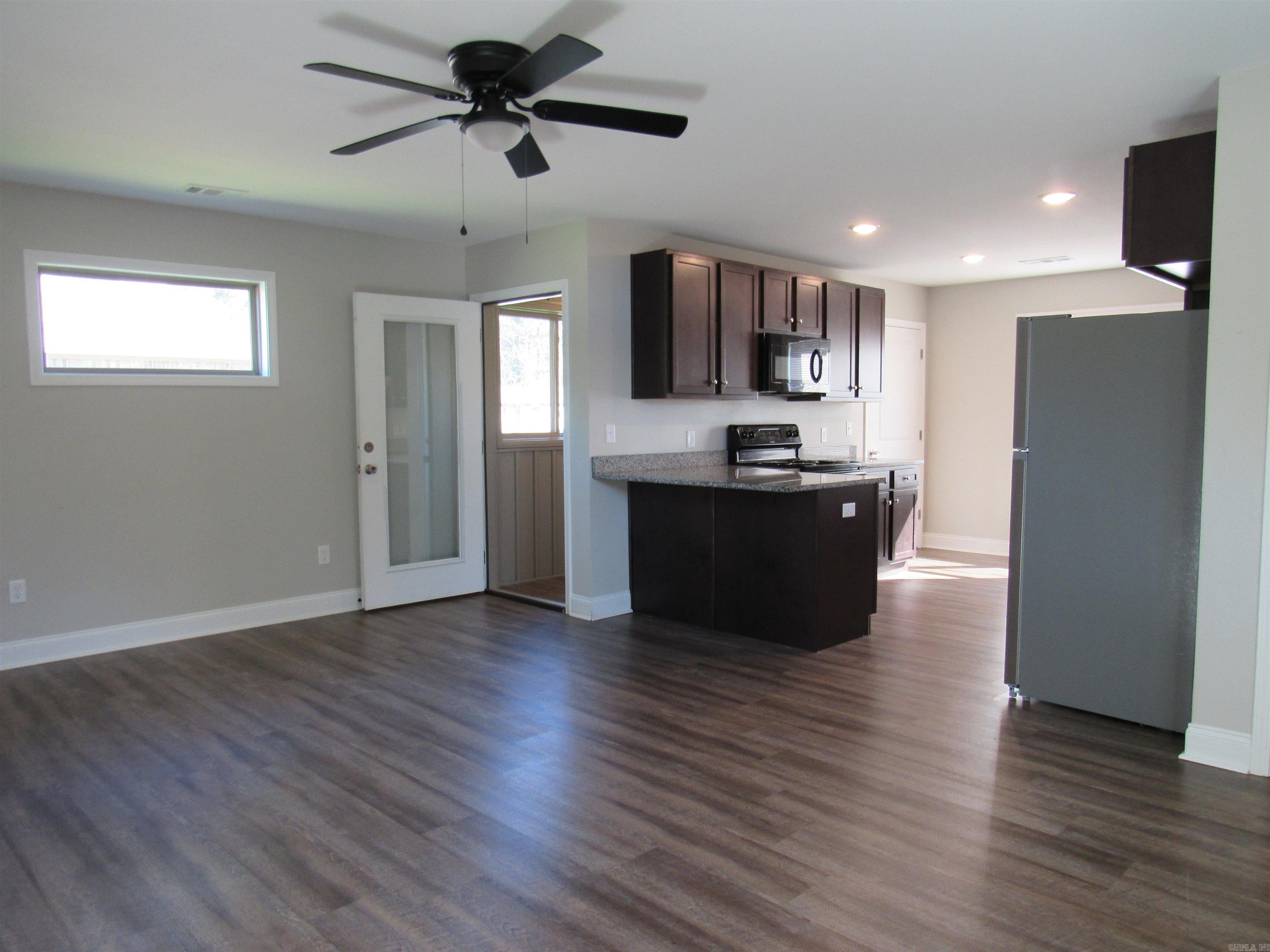 1516 S bailey  Jacksonville, AR