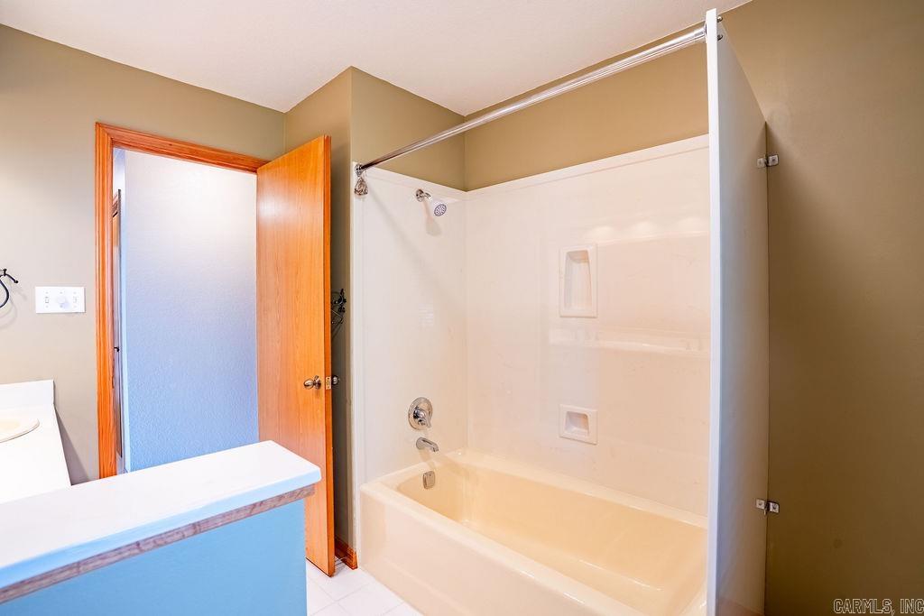 75 E Bluff Drive Quitman, AR 72131