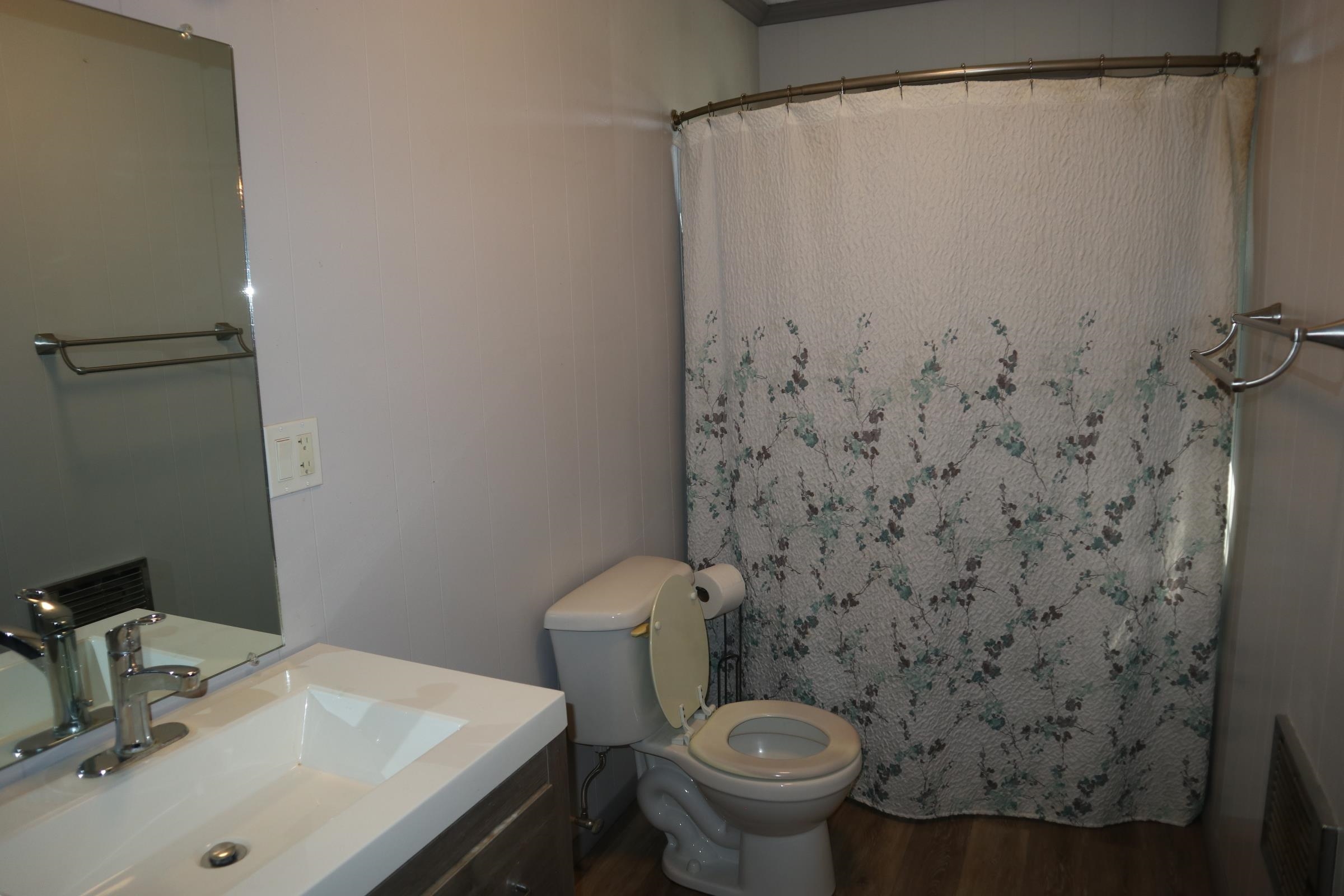 2577 Hwy 62/412 E  Salem, AR