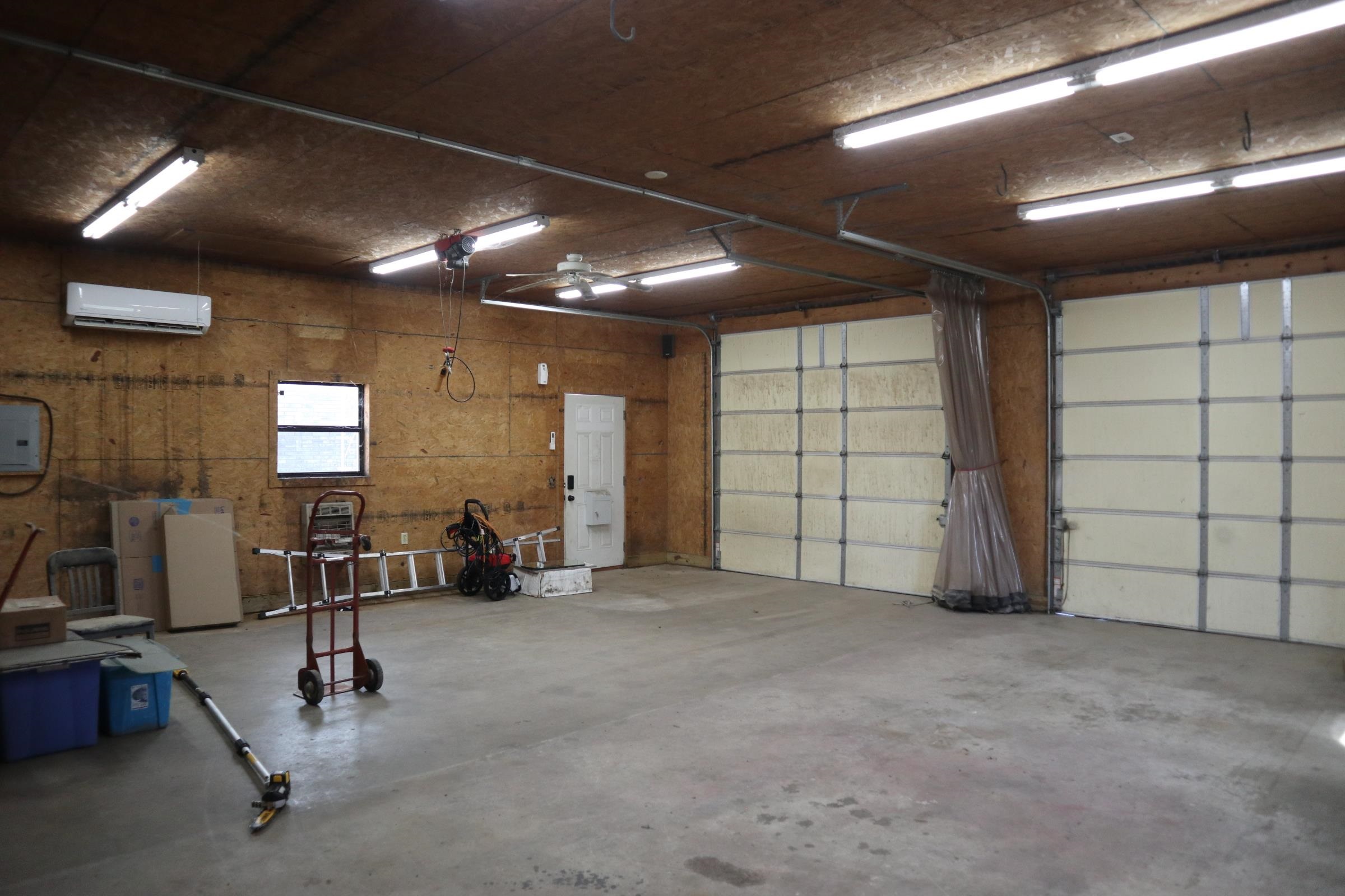 2577 Hwy 62/412 E  Salem, AR