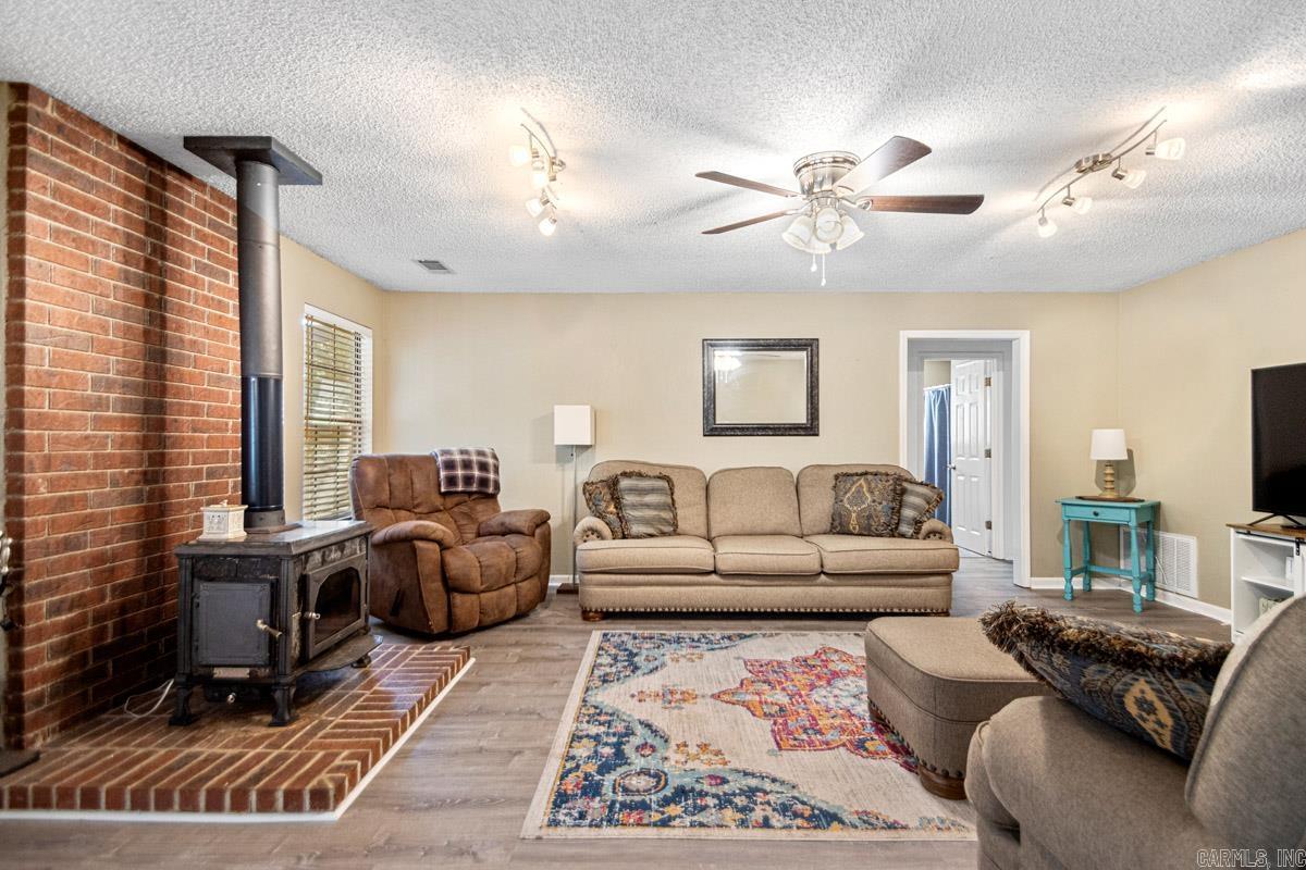 5501 Amber Circle N  Benton, AR