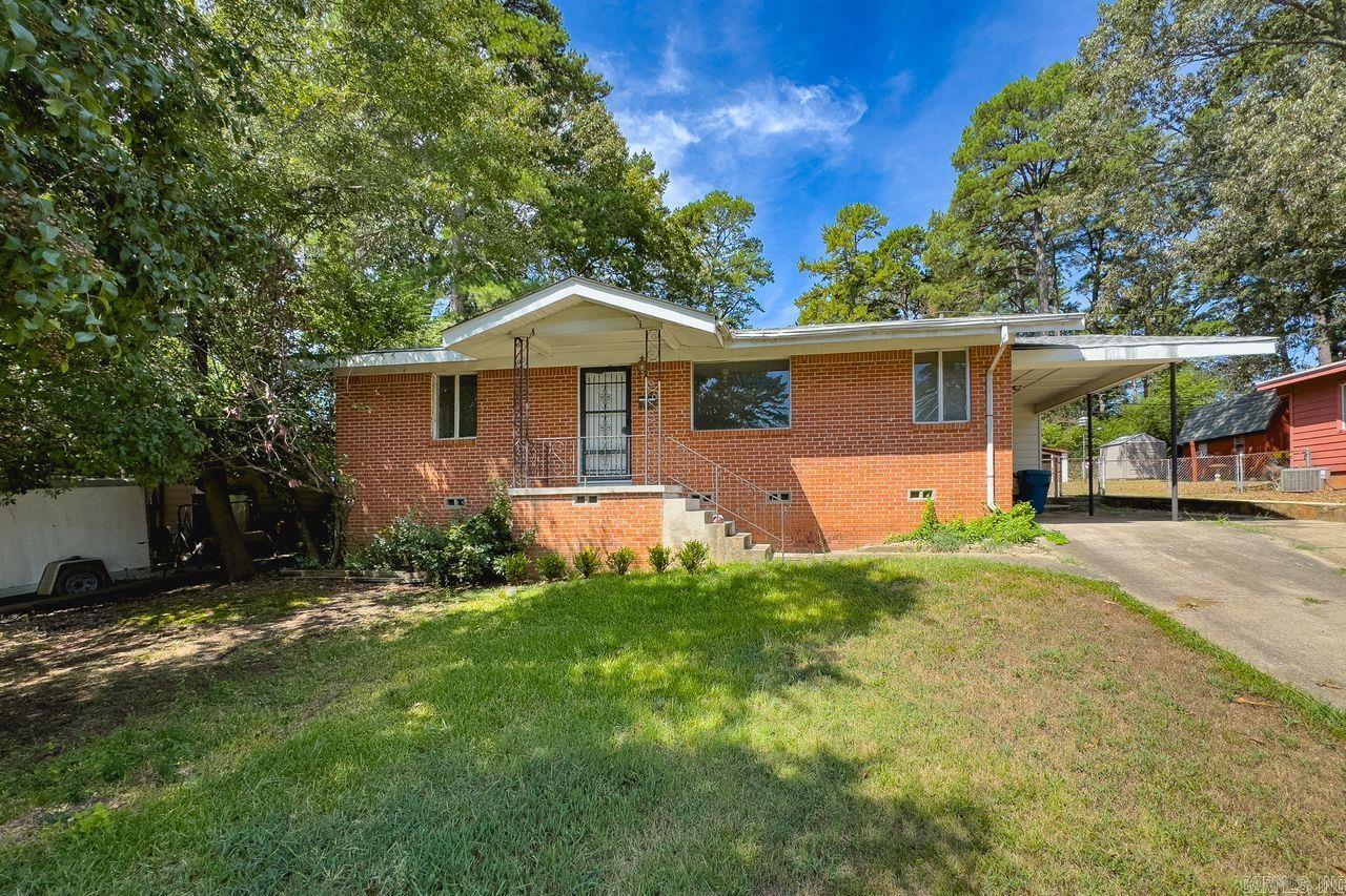 77 Broadmoor  Little Rock, AR