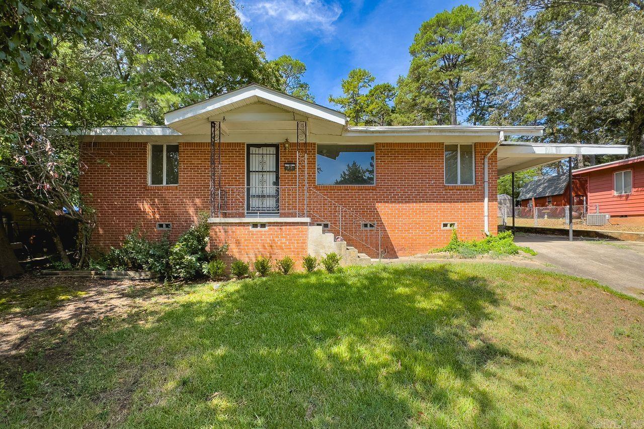77 Broadmoor  Little Rock, AR