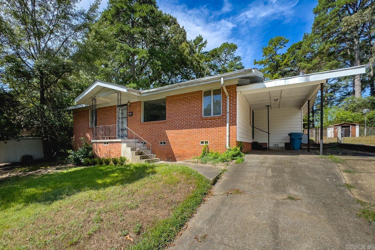 77 Broadmoor  Little Rock, AR