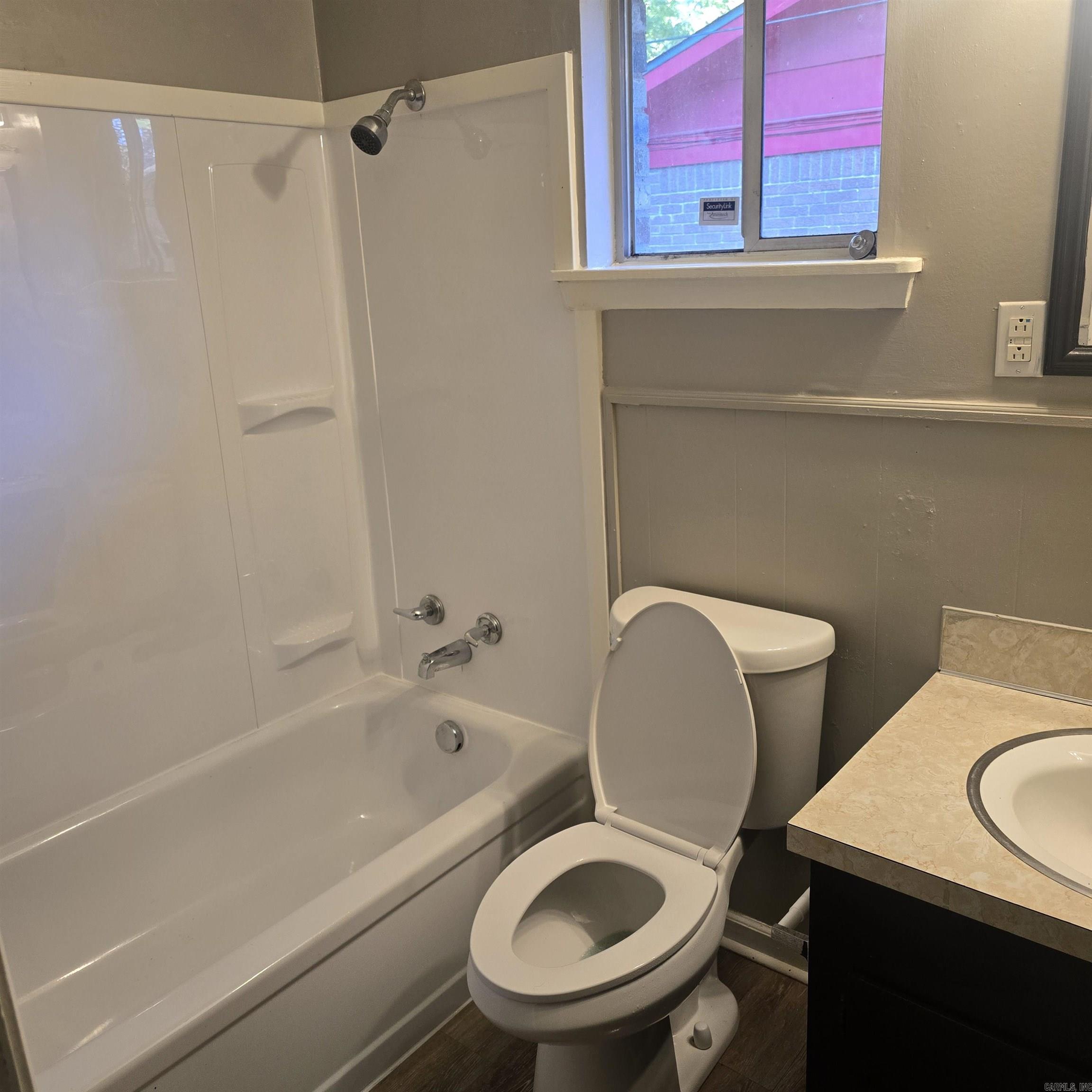 5823 LIberty  Little Rock, AR