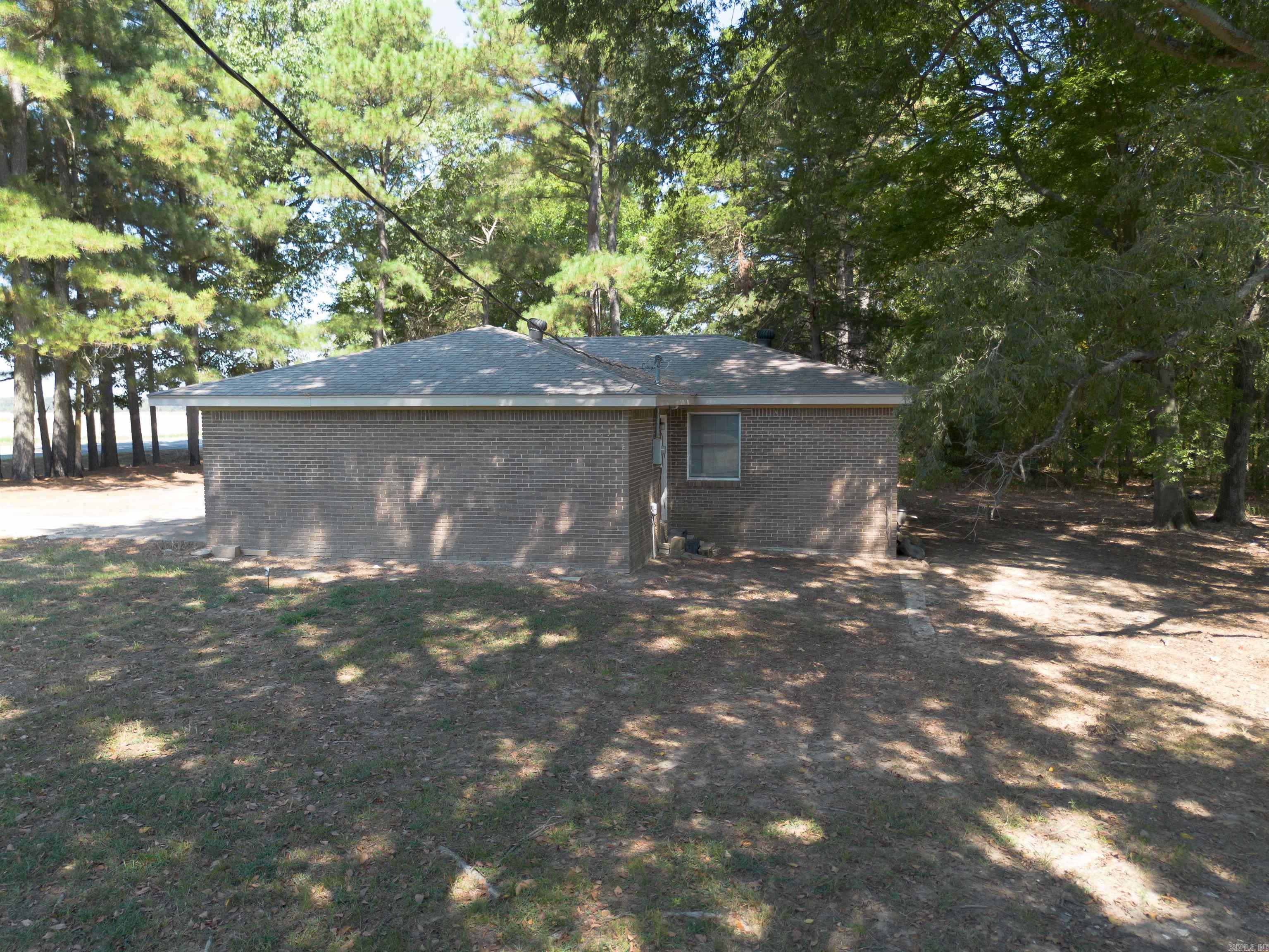 8506 hwy 37  McCrory, AR