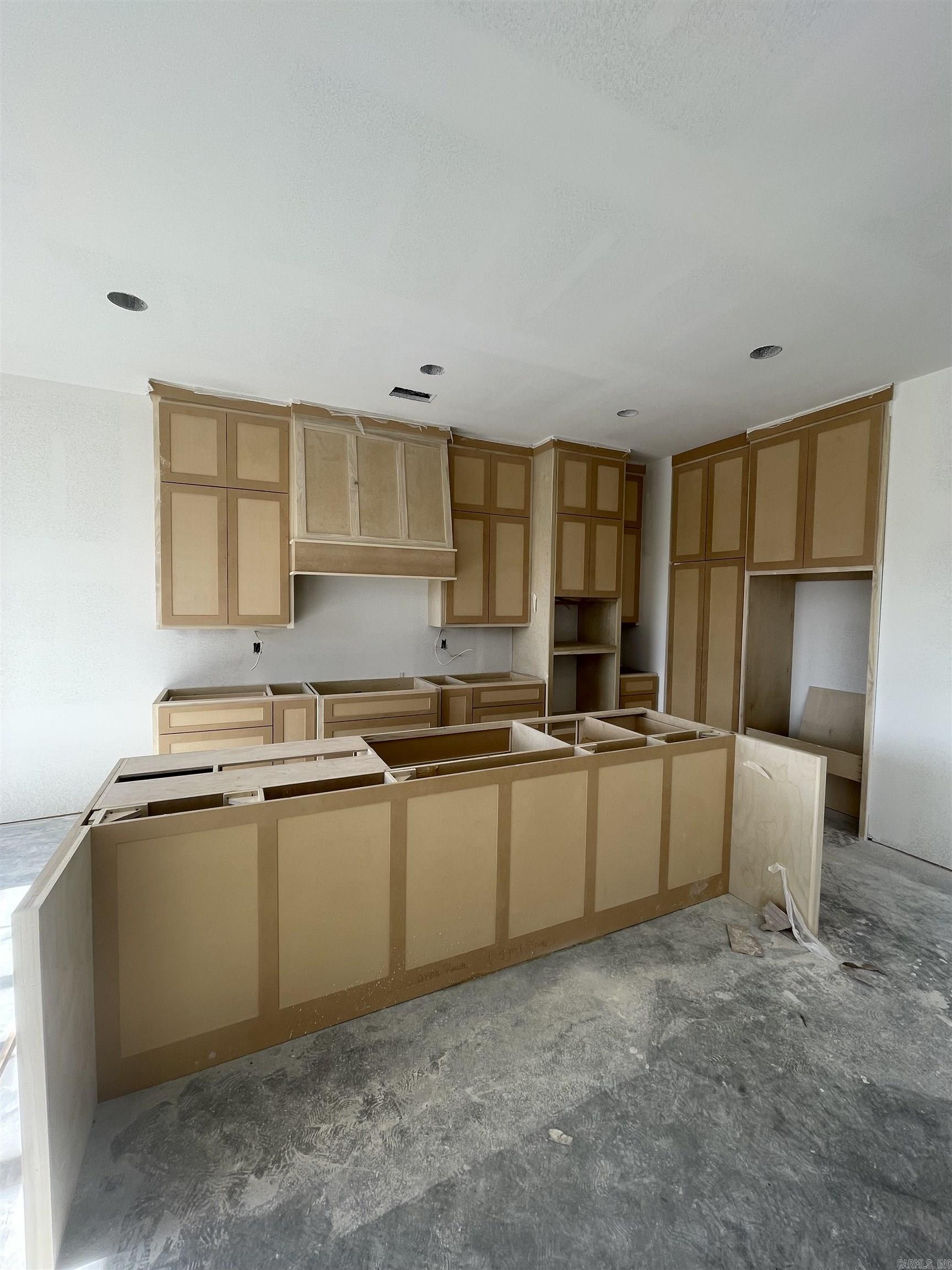 5 Mountain Brook Road Little Rock, AR 72223