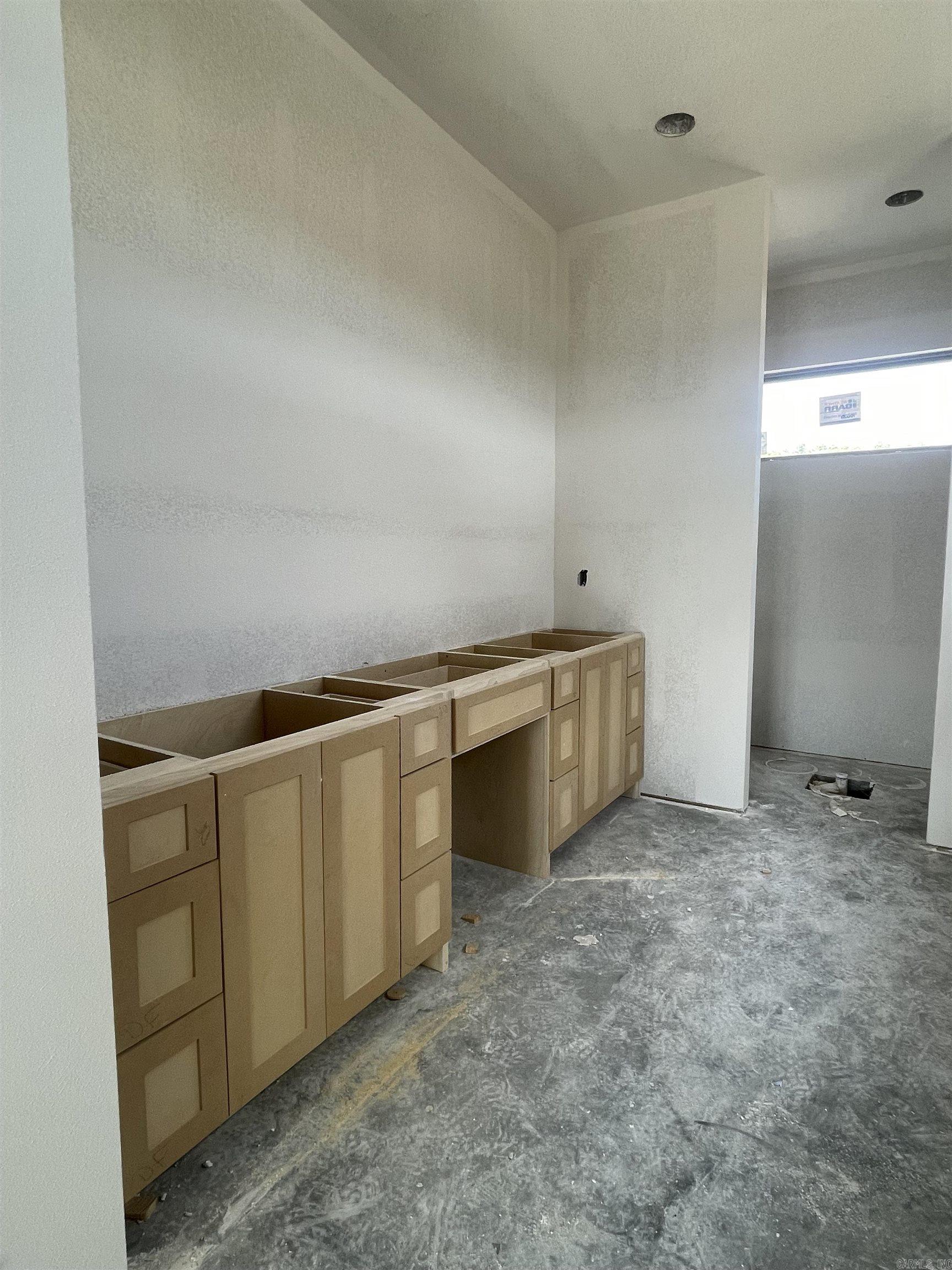 5 Mountain Brook Road Little Rock, AR 72223