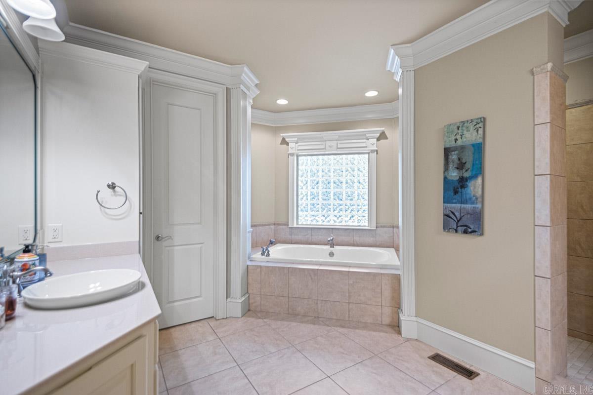 410 Wellington Woods Loop Little Rock, AR 72211