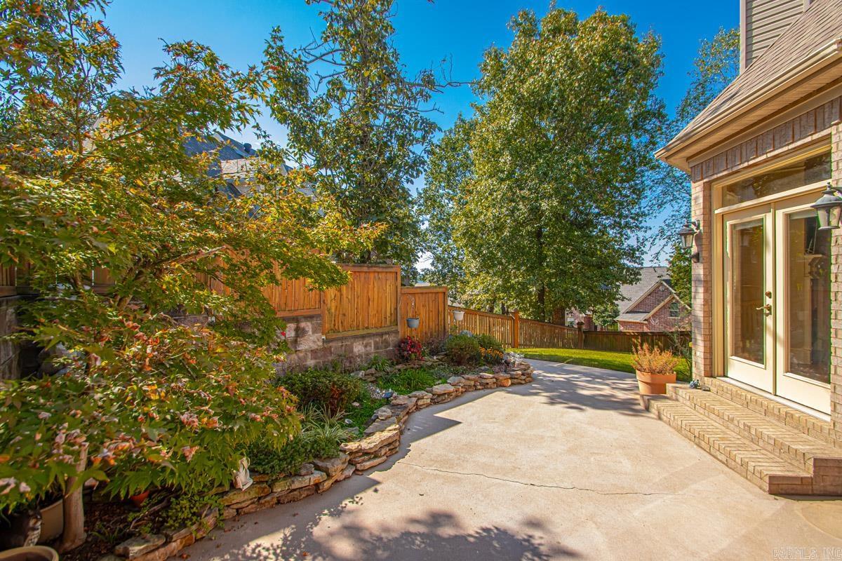 410 Wellington Woods Loop Little Rock, AR 72211