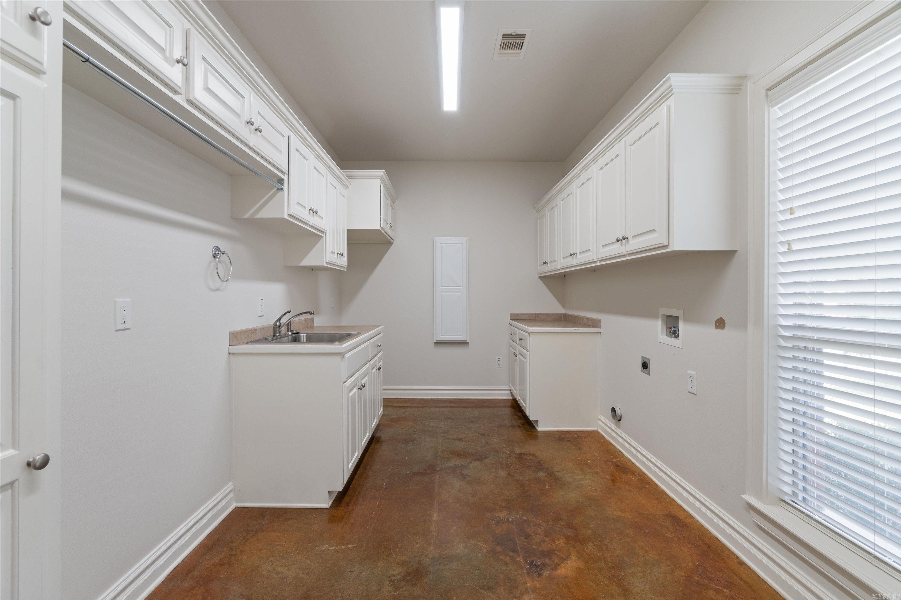 5215 Bay Town Drive  Conway, AR