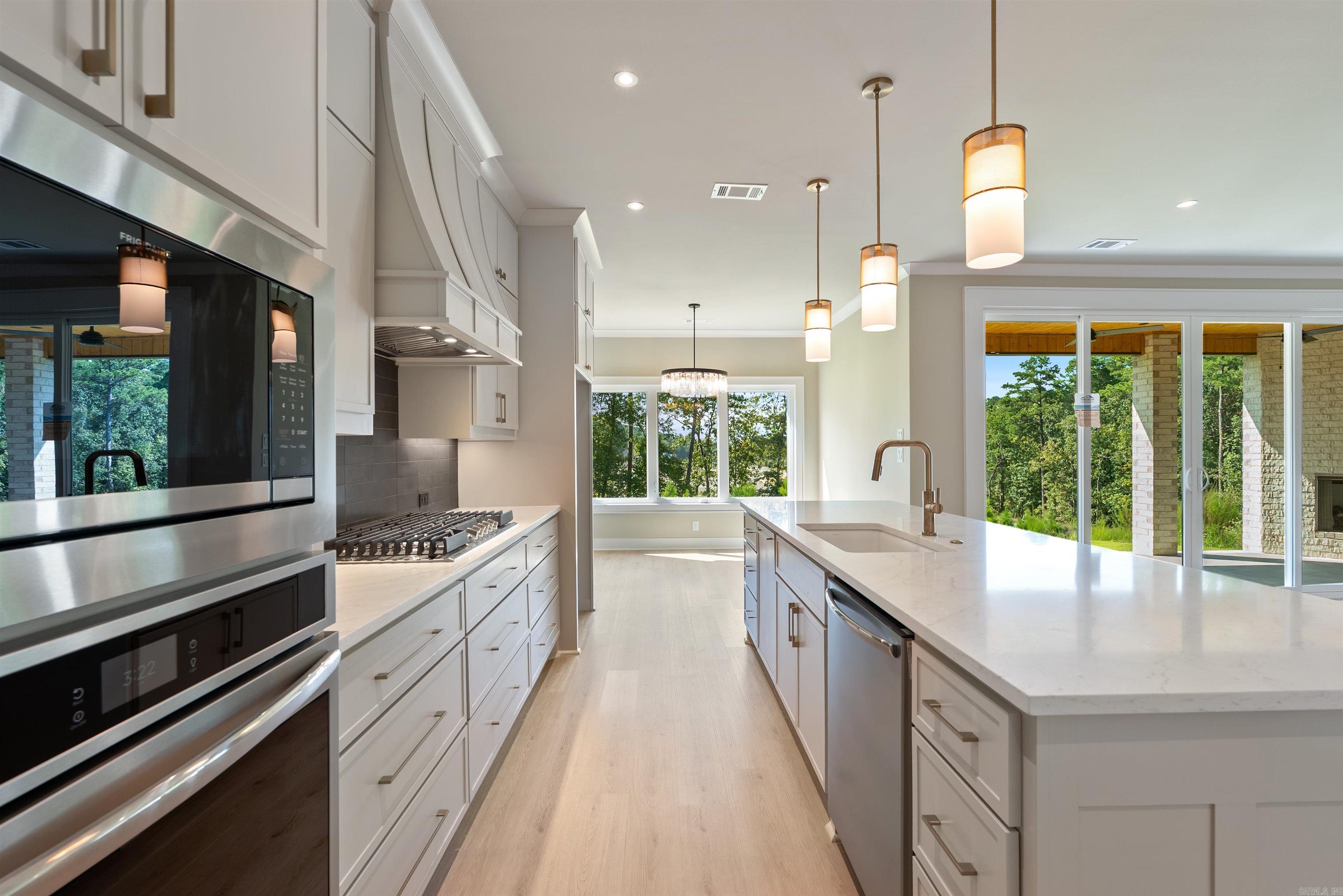 185 Fletcher Ridge Drive Little Rock, AR 72223