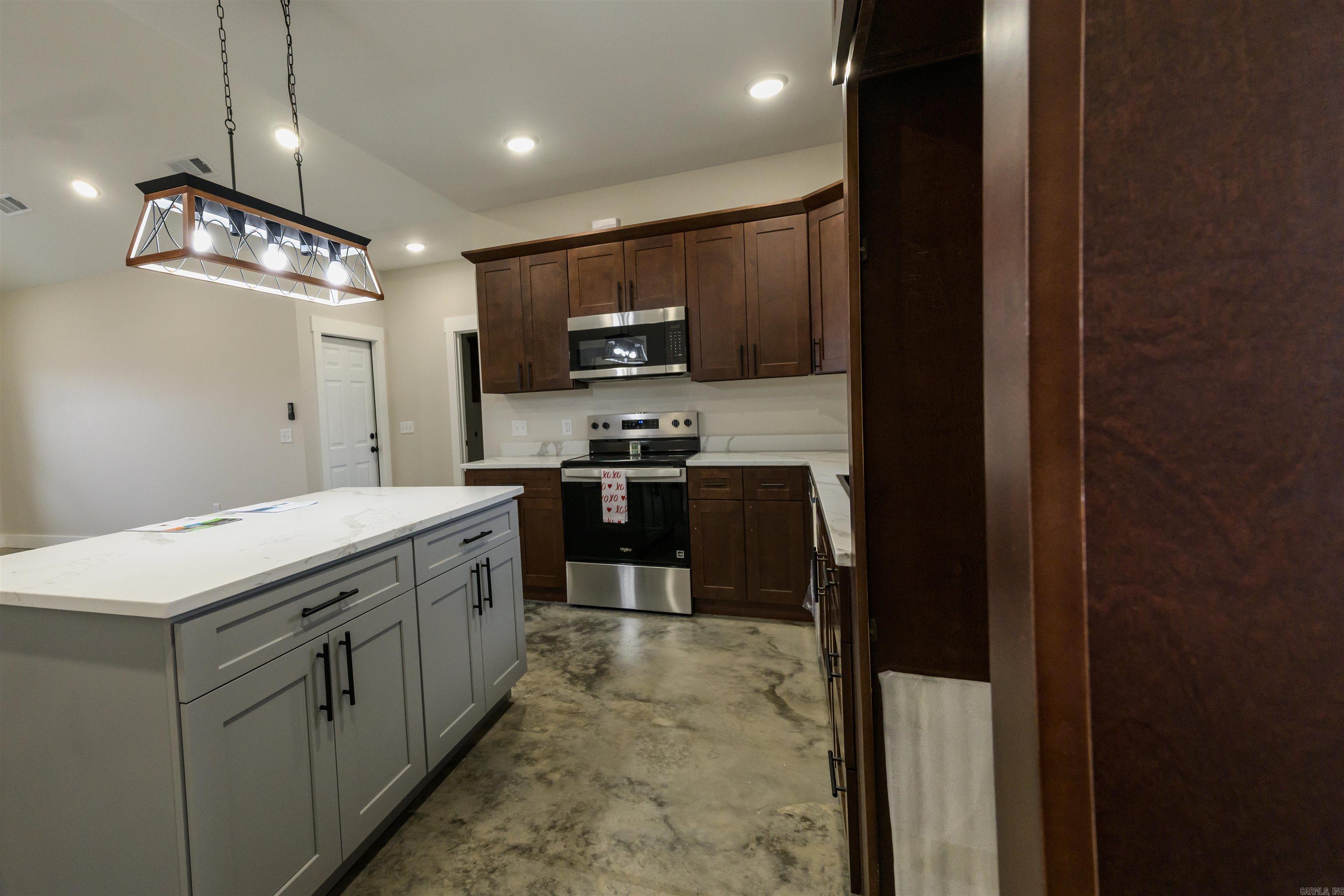 805 Brayden Lane Manila, AR 72442