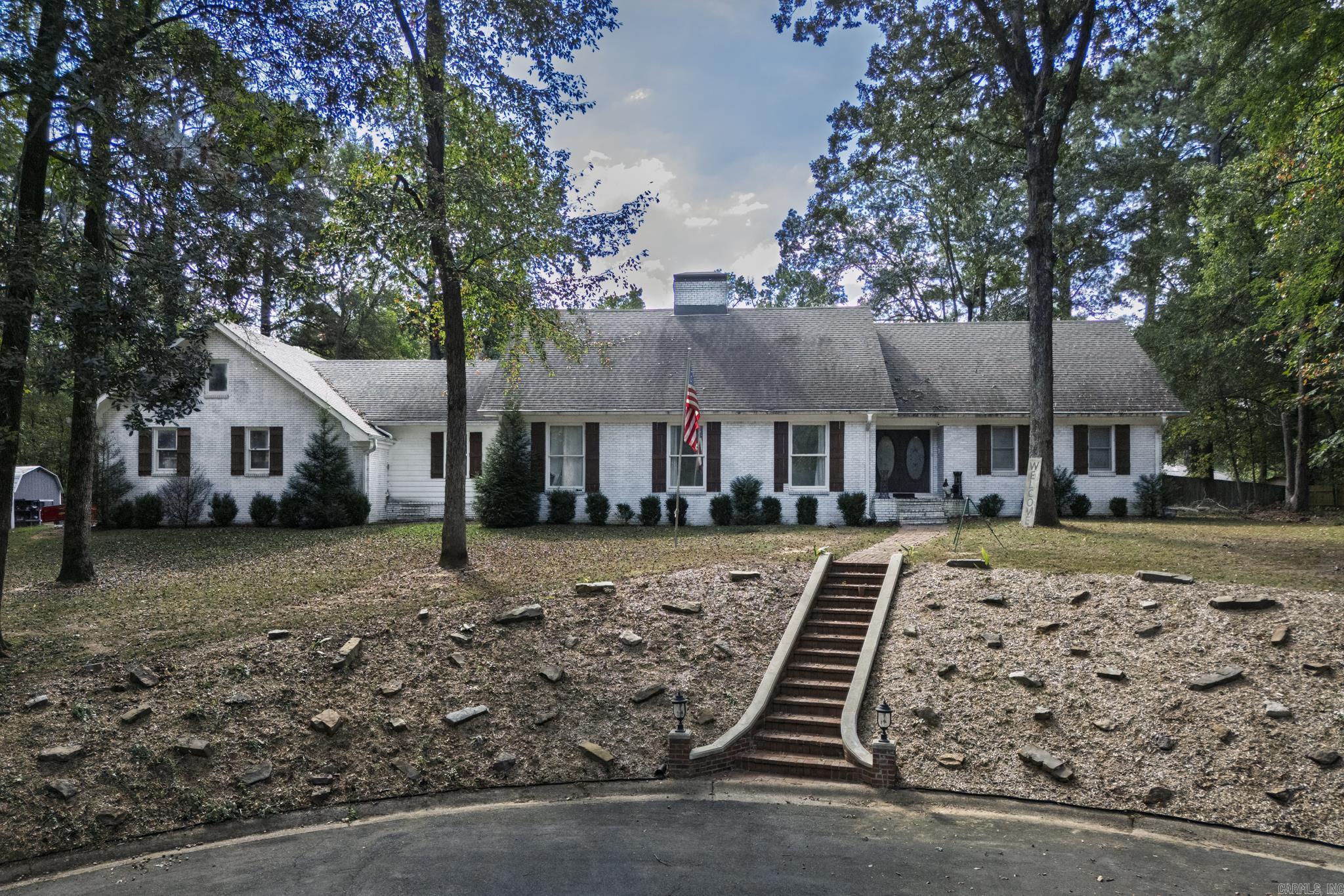 5 Montclair Circle Arkadelphia, AR 71923