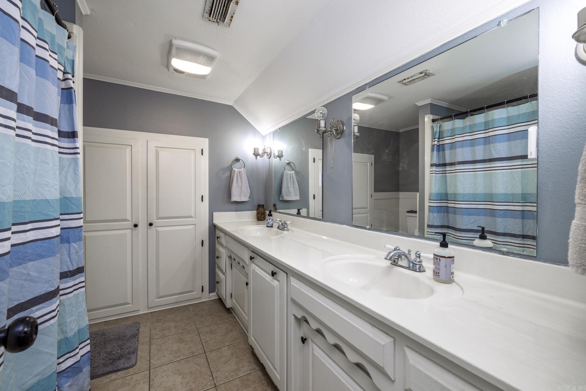 5 Montclair Circle Arkadelphia, AR 71923