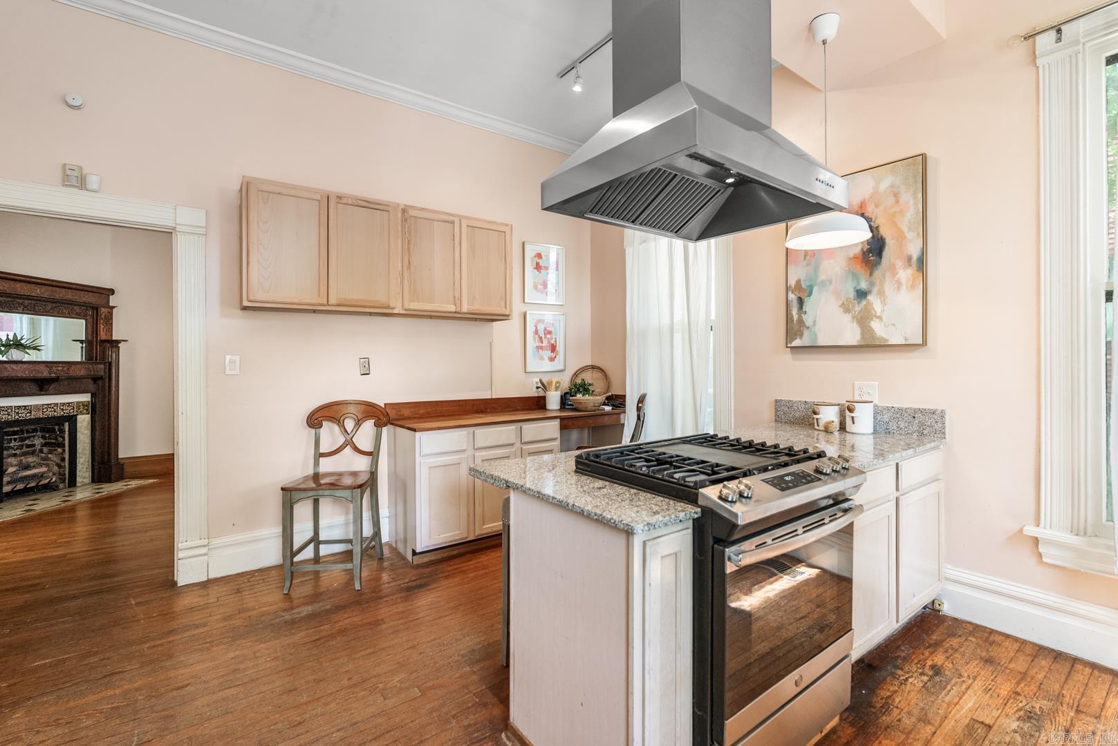 1509 S Spring Little Rock, AR 72202