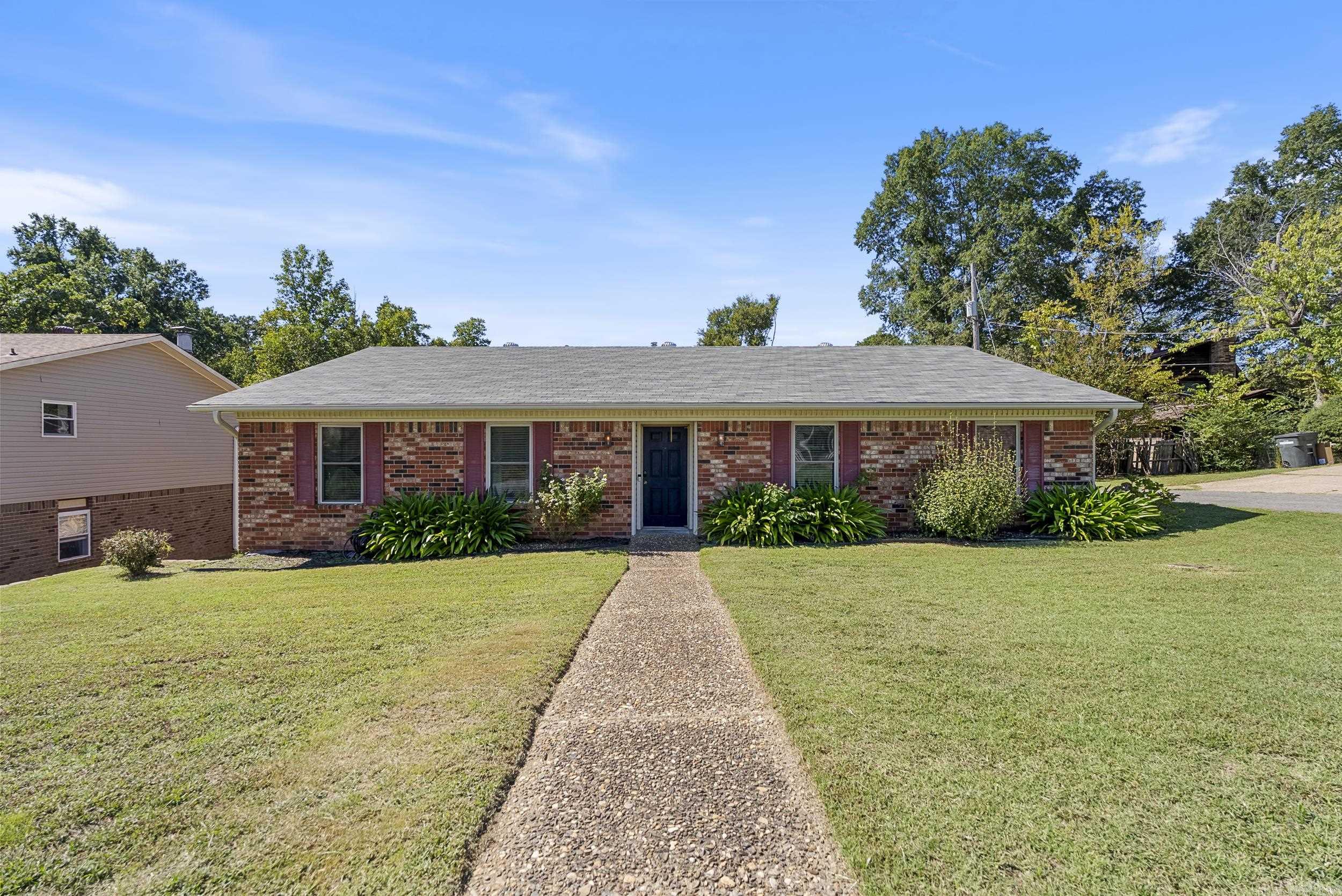 1003  Silver Creek Dr  Sherwood, AR