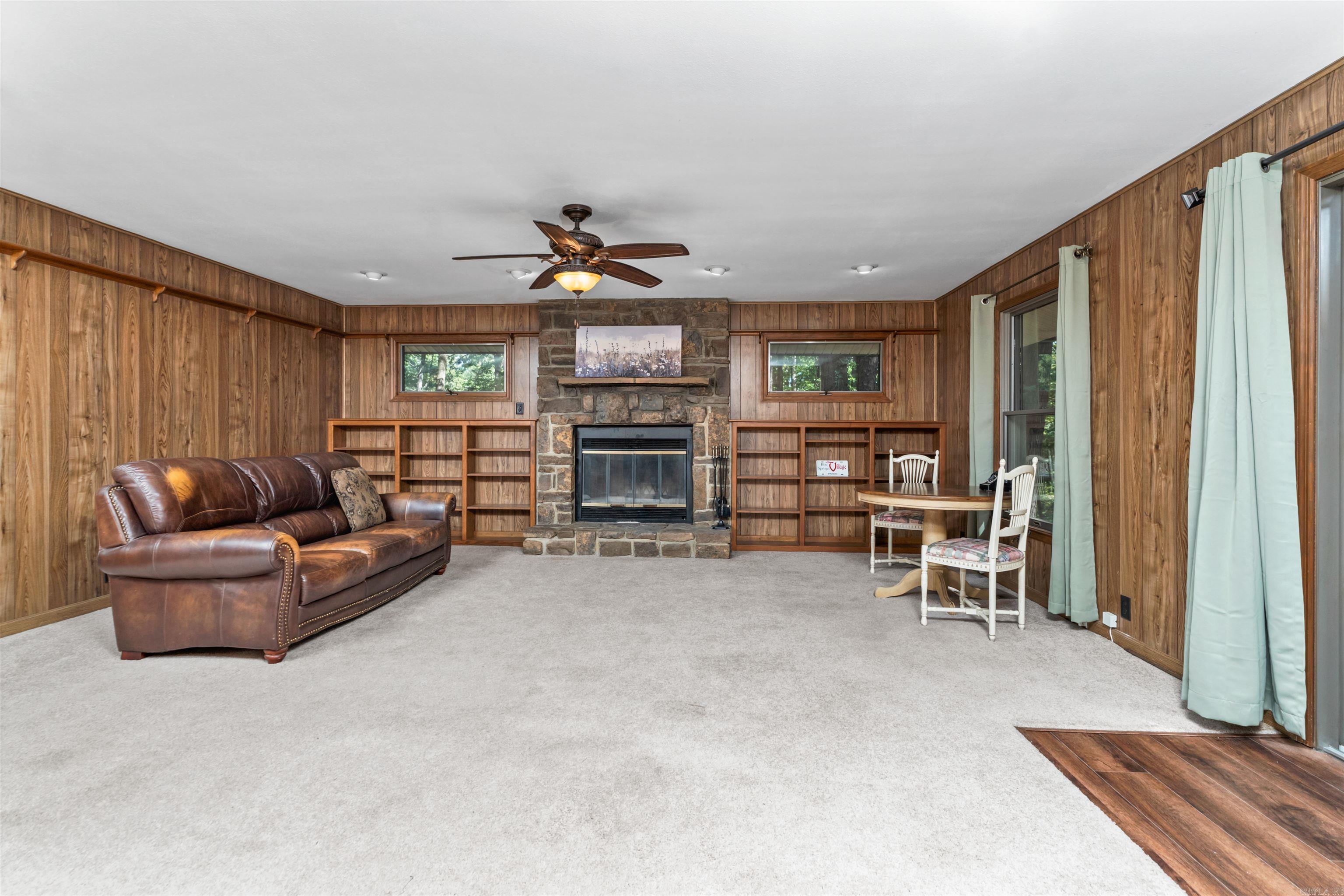 1 Herencia  Hot Springs Village, AR