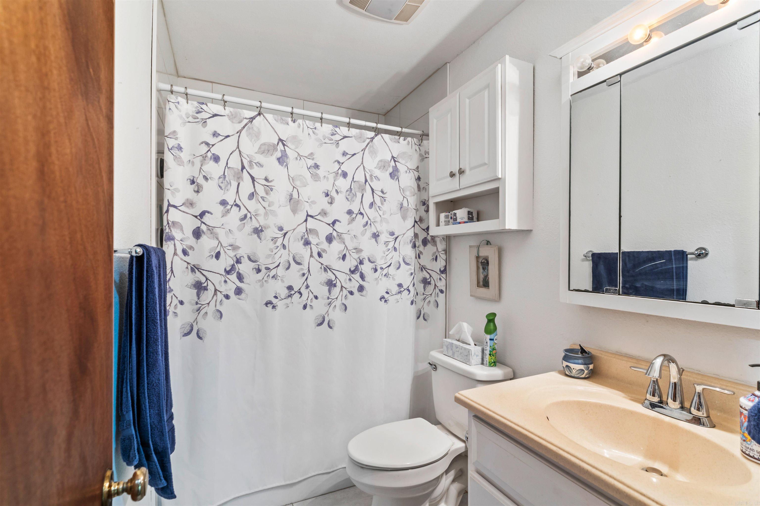 1 Herencia Circle Hot Springs Village, AR 71909