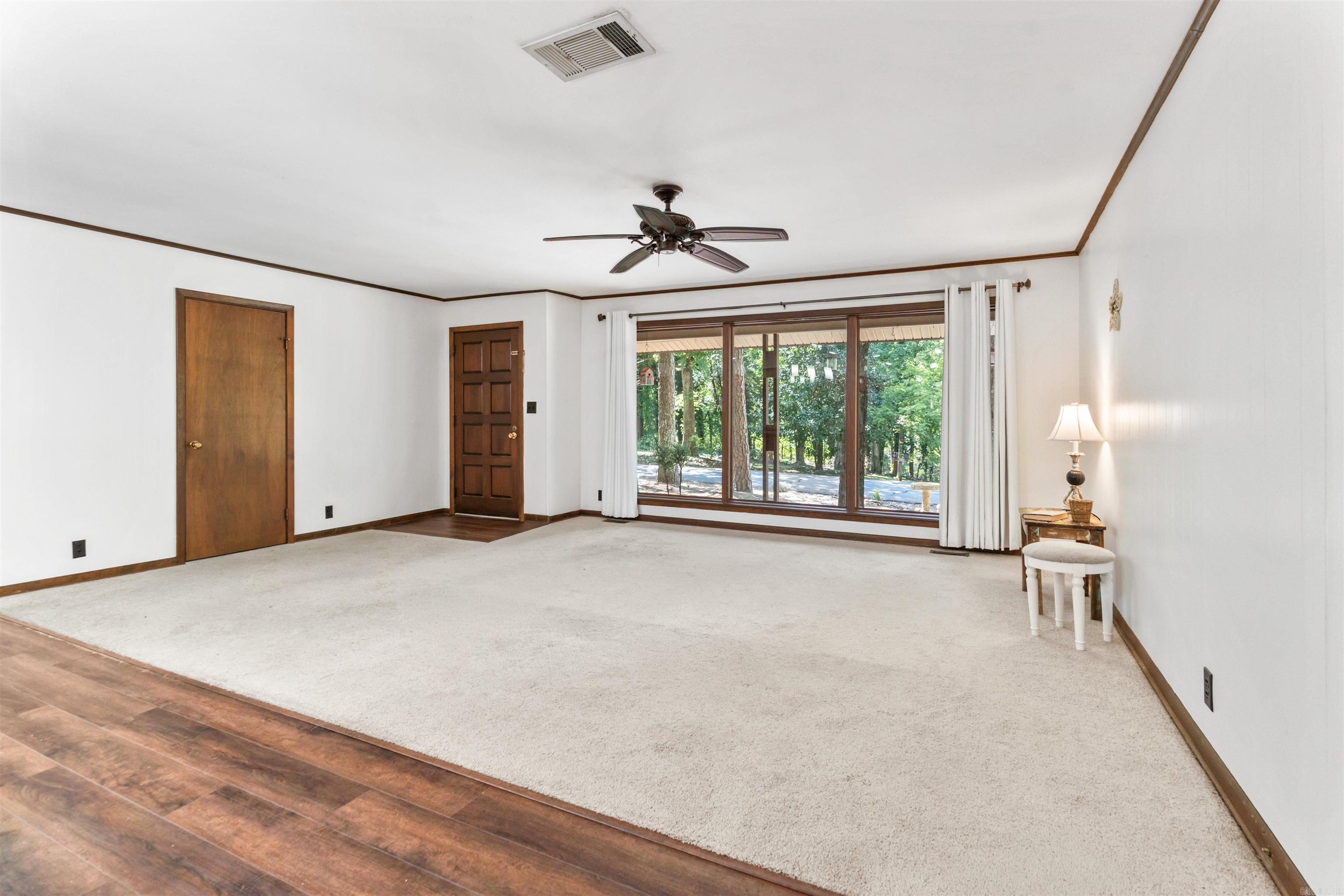 1 Herencia Circle Hot Springs Village, AR 71909