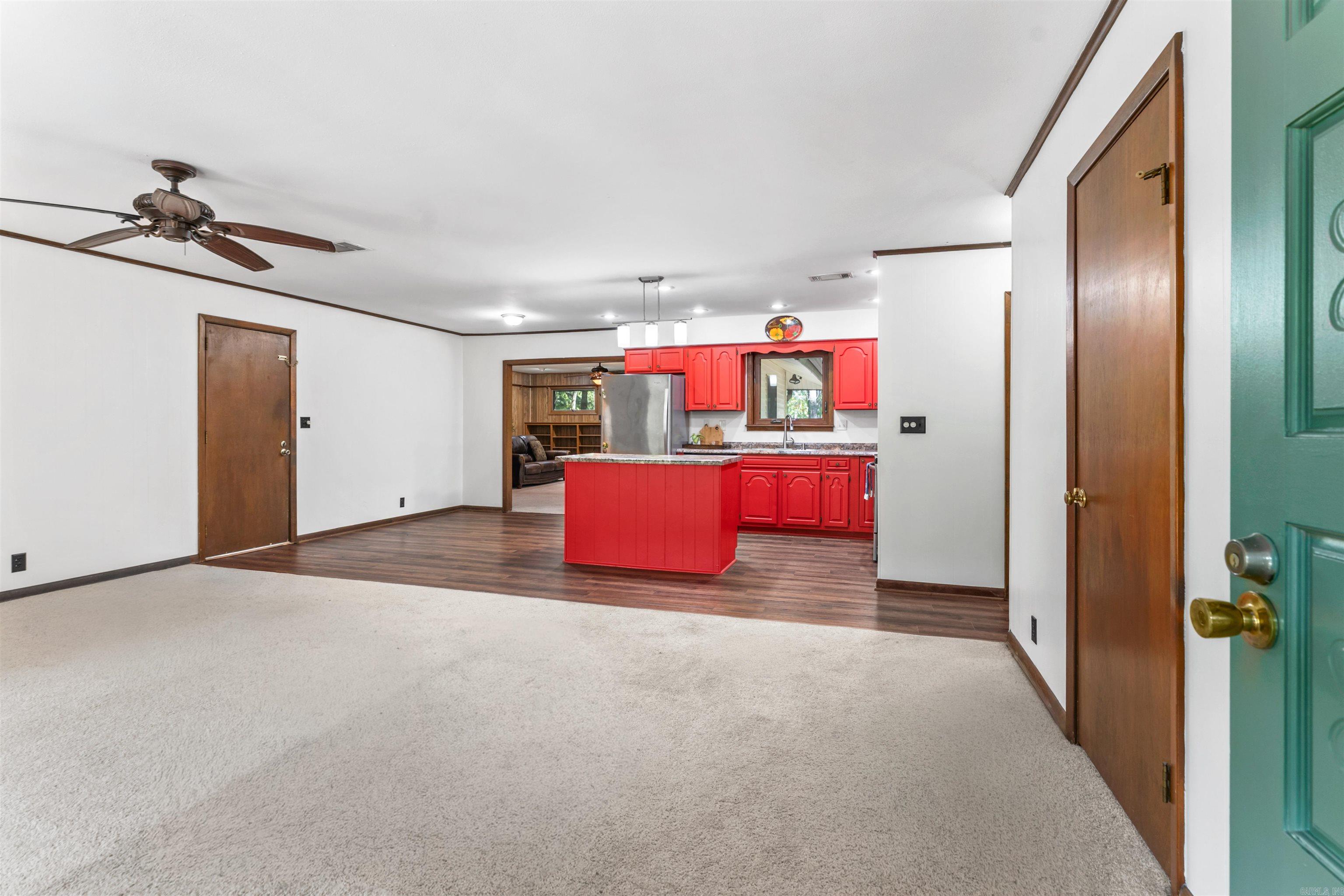 1 Herencia Circle Hot Springs Village, AR 71909