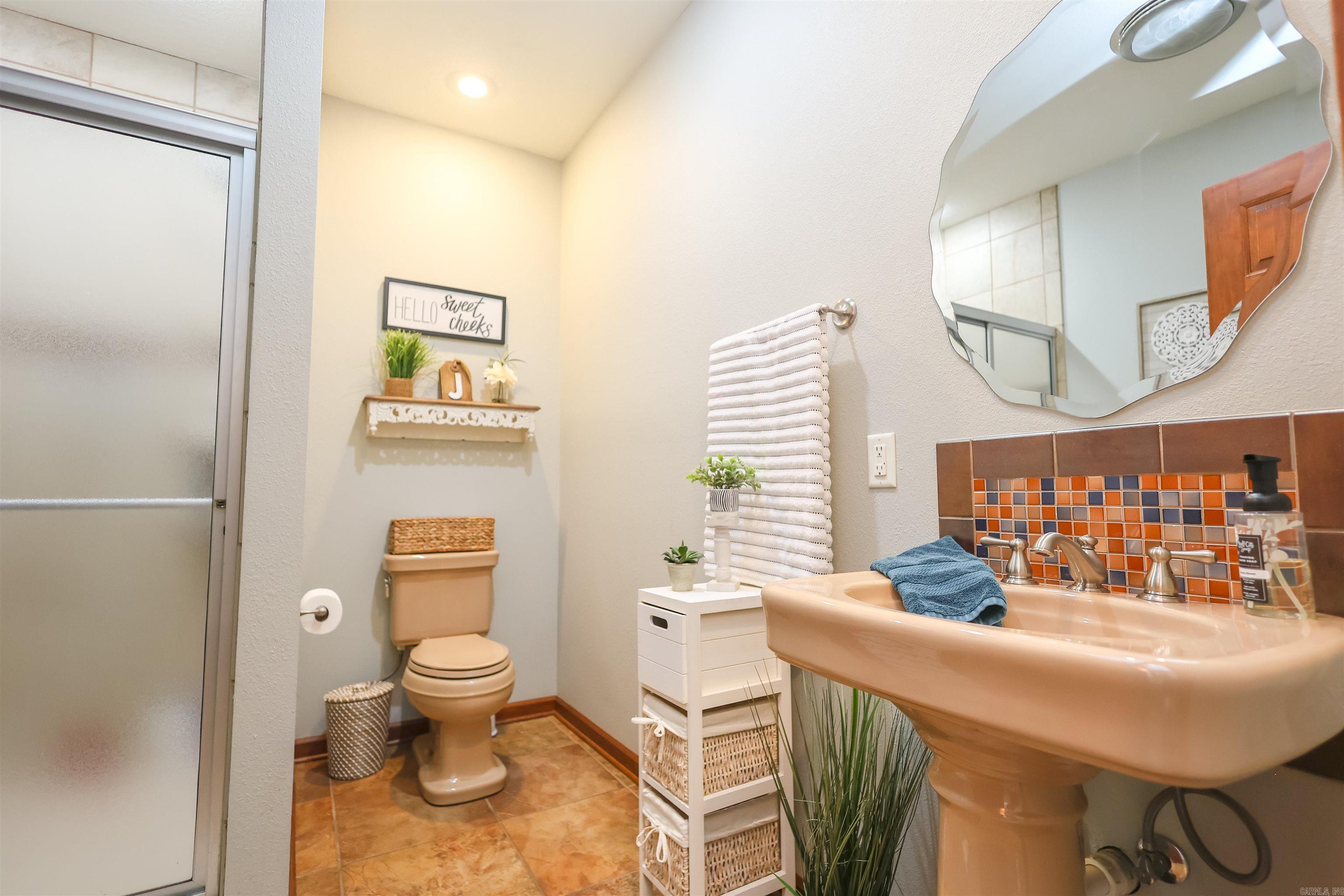 501 E Highway 26  Murfreesboro, AR