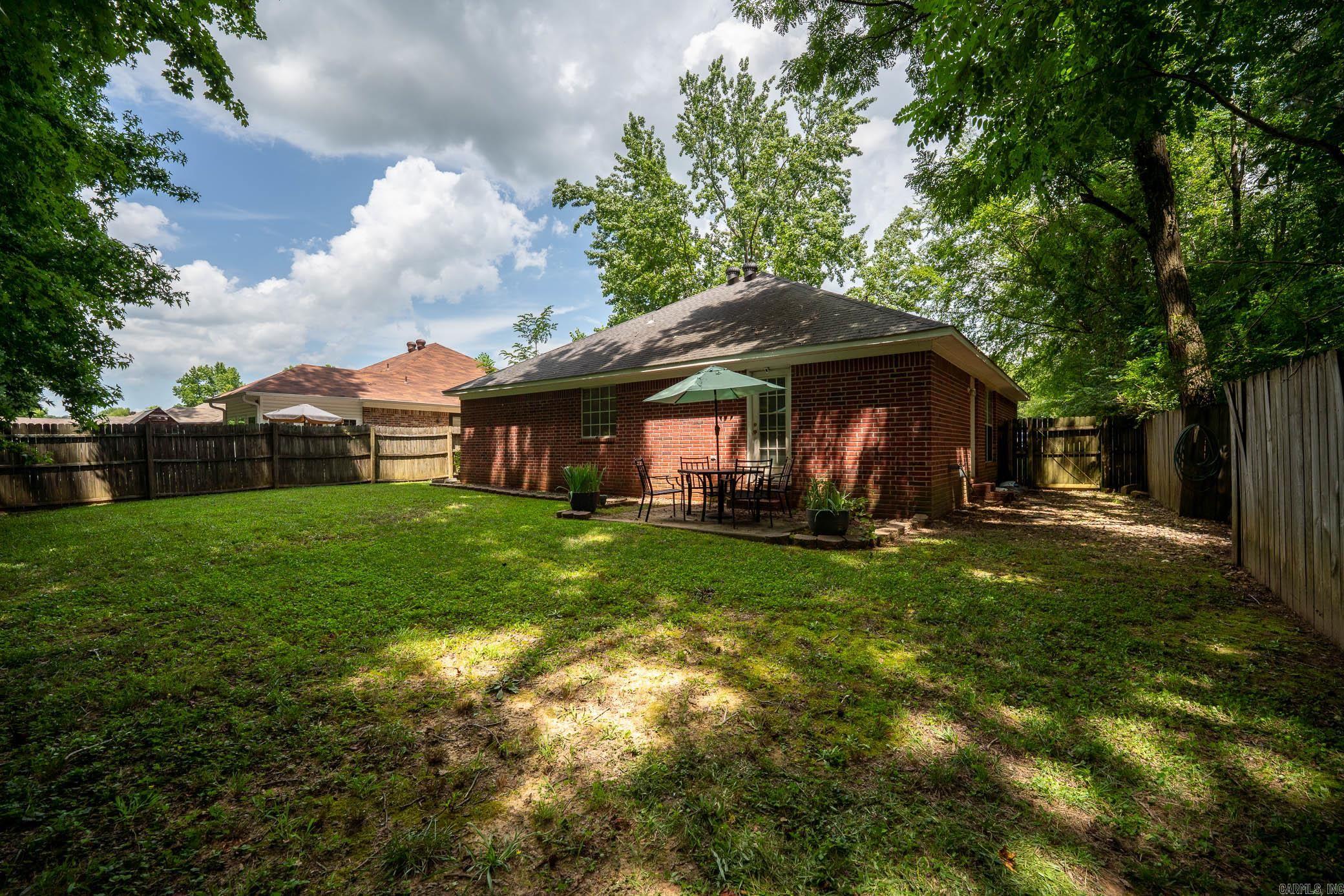 25 Thomas Circle Greenbrier, AR 72058