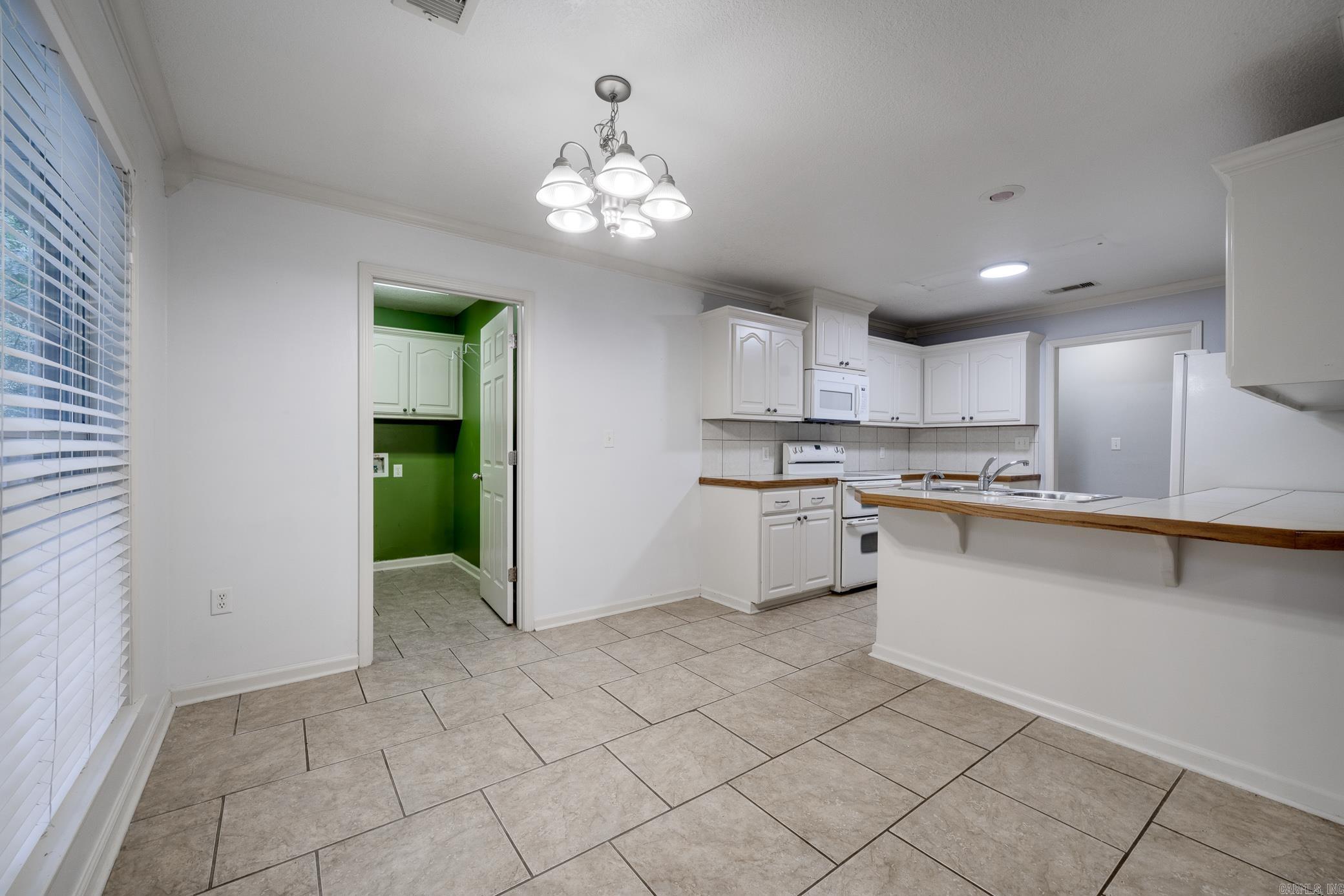 25 Thomas Circle Greenbrier, AR 72058