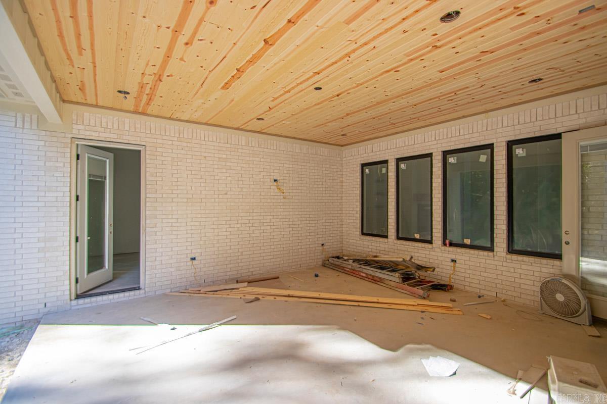 7024 Hannah Lane Benton, AR 72019